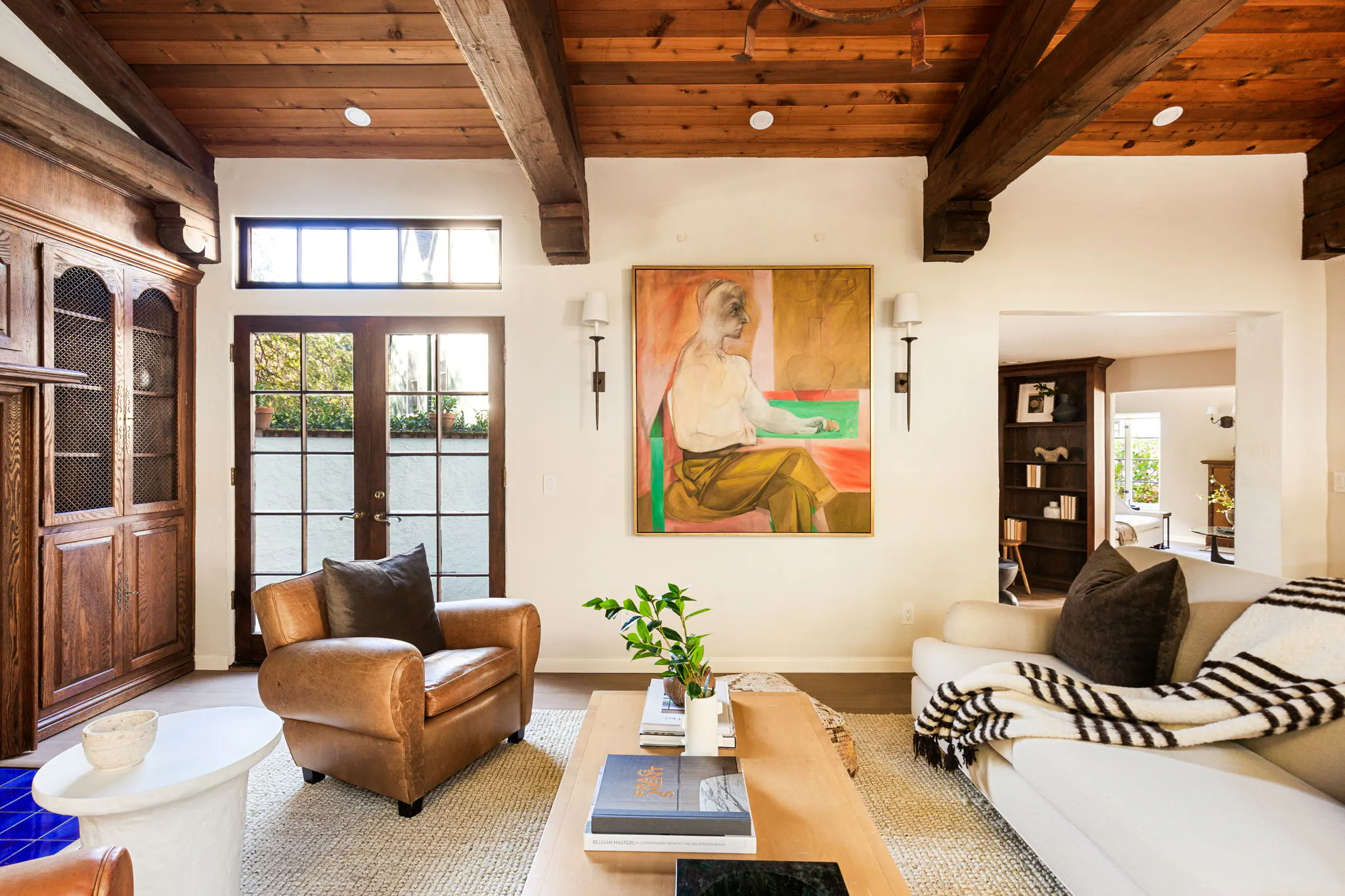 Meridith-Baer-Home-Home-Staging-California-Bronson-Hill-Transitional-Luxury-Homes-Living-Room