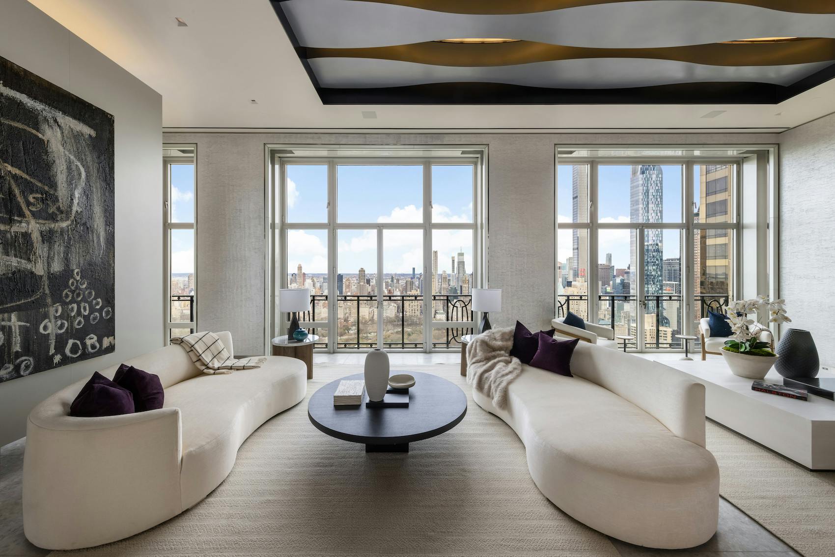 Meridith-Baer-Home-Home-Staging-New-York-Lincoln-Square-Penthouse-Highrise-Condos-and-Lofts-Transitional-Living-Room