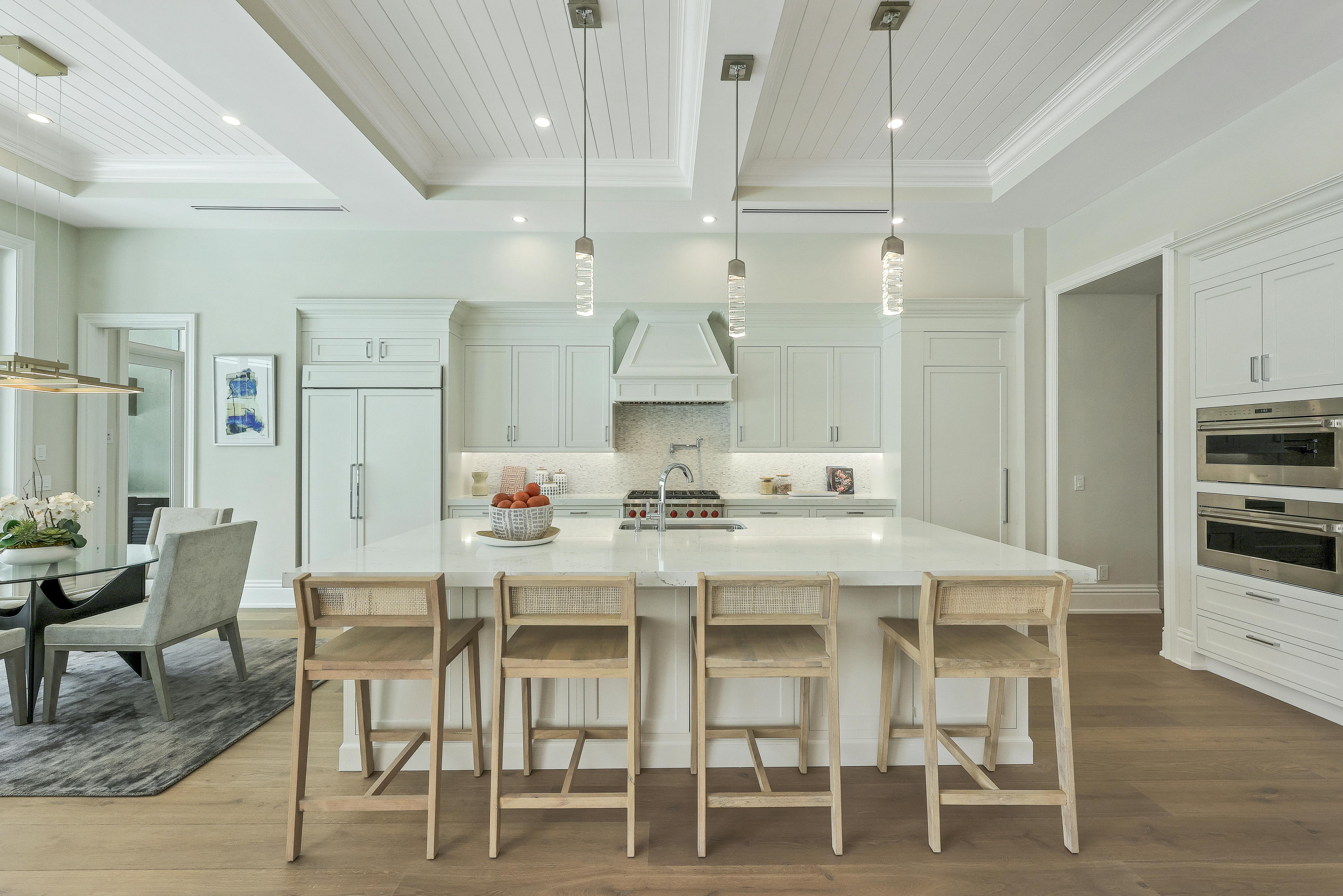 Meridith-Baer-Home-Home-Staging-Florida-Anchor-Rode-Transitional-Luxury-Homes-Kitchen