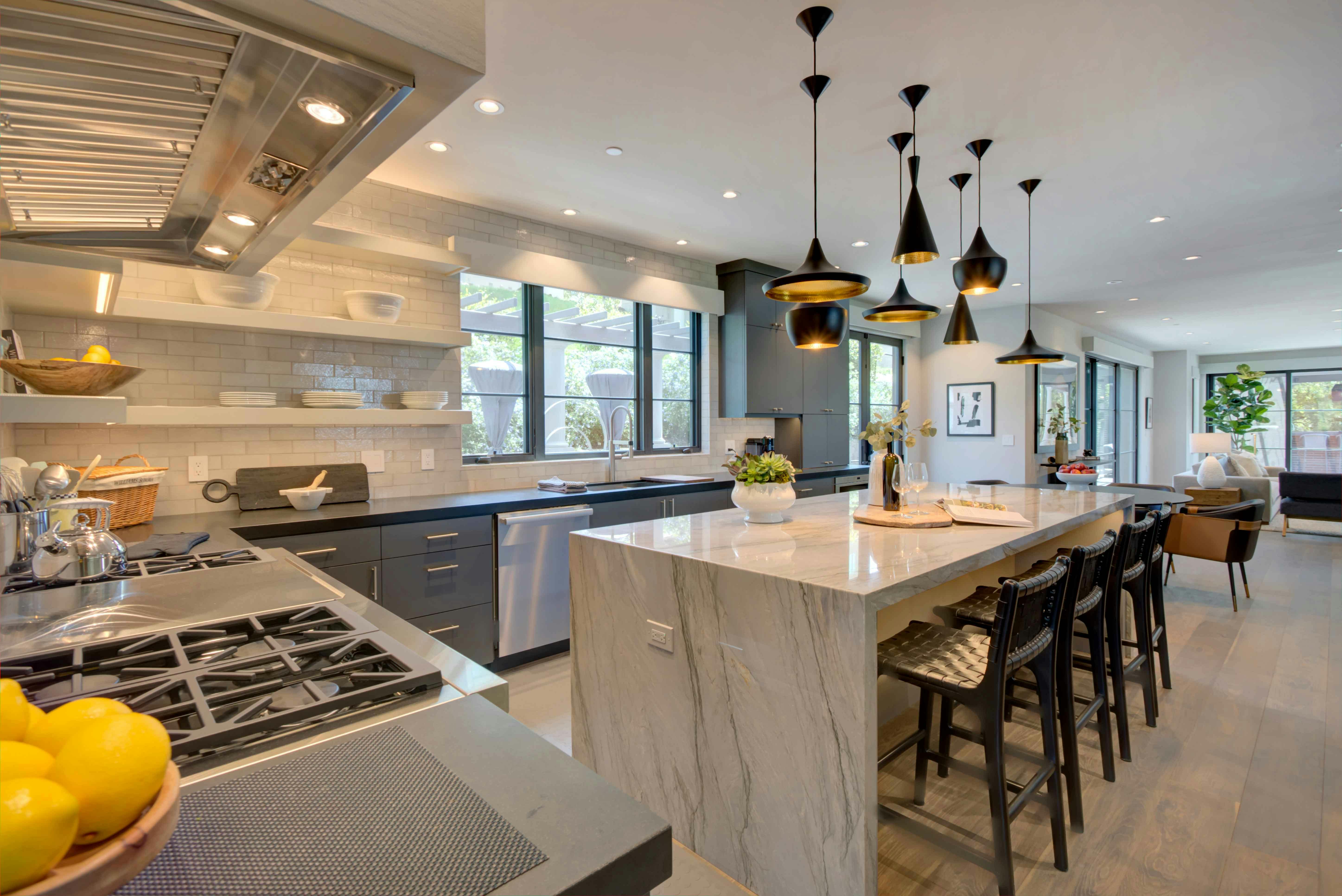 Meridith-Baer-Home-Home-Staging-California-Chaparral Modern-Luxury-Homes-Kitchen