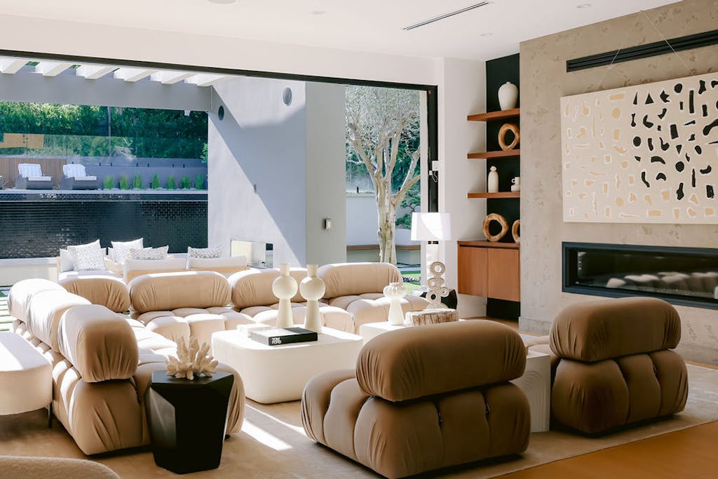 Meridith-Baer-Home-Home-Staging-California-Tampa-Modern-Great-Room