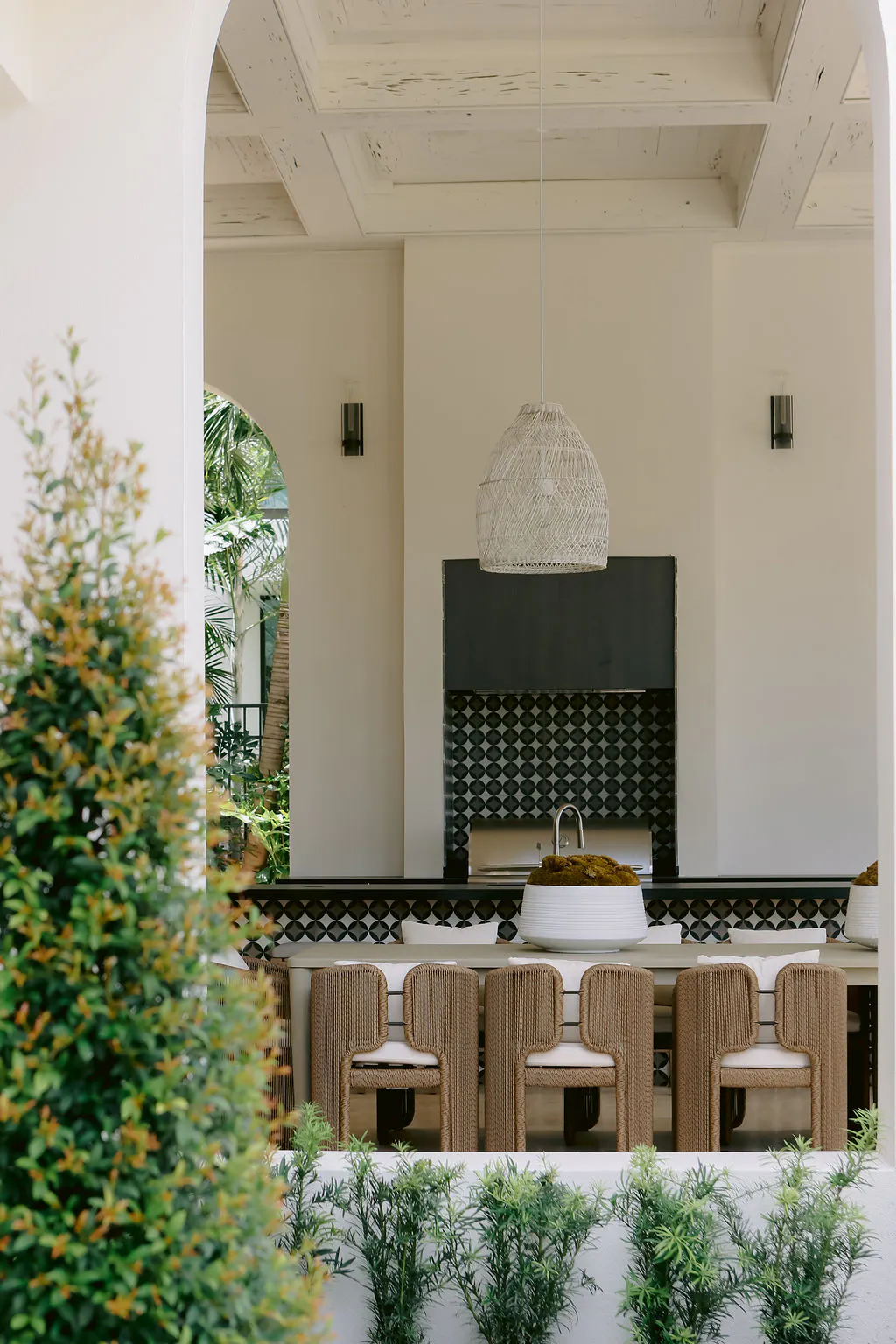 Meridith-Baer-Home-Home-Staging-Florida-Spanish-River-Outdoor