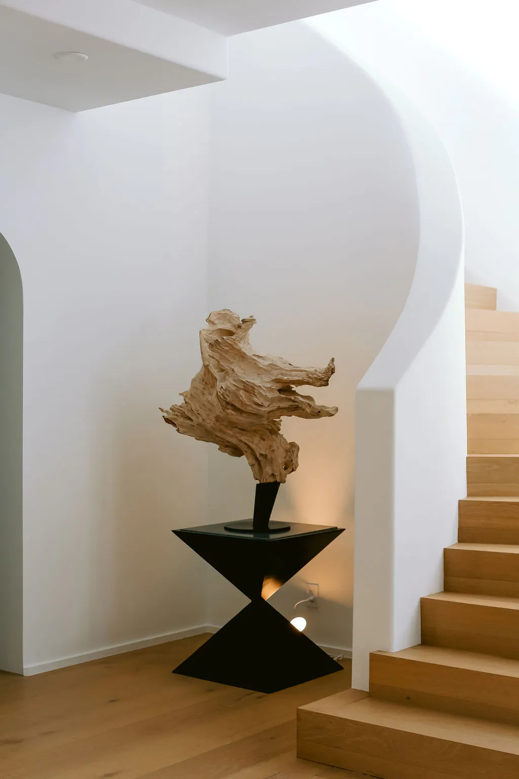 Meridith-Baer-Home-Home-Staging-Florida-Spanish-River-Entry