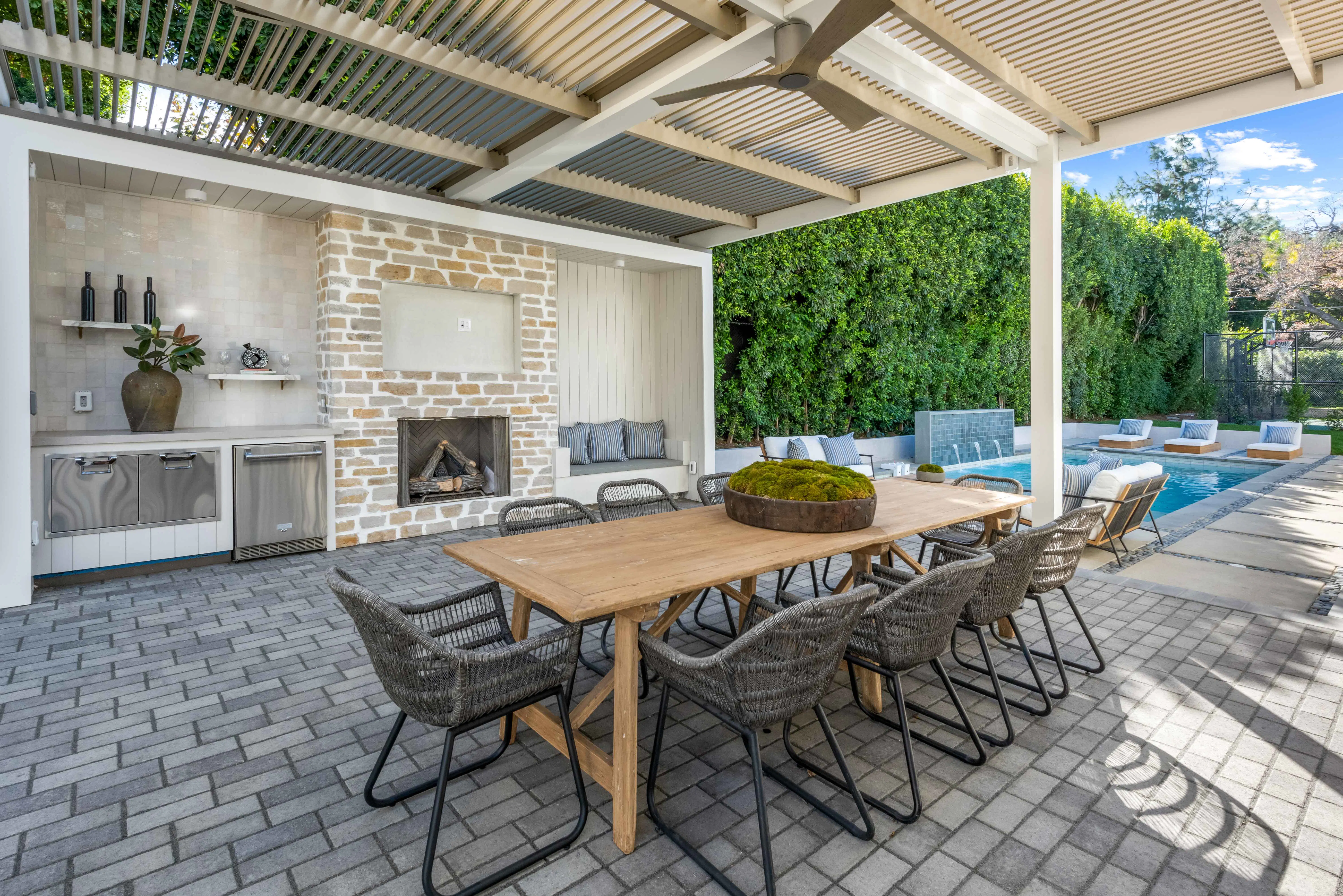 Meridith-Baer-Home-Home-Staging-California-Luxury-Homes-The-Farmstead-Outdoor