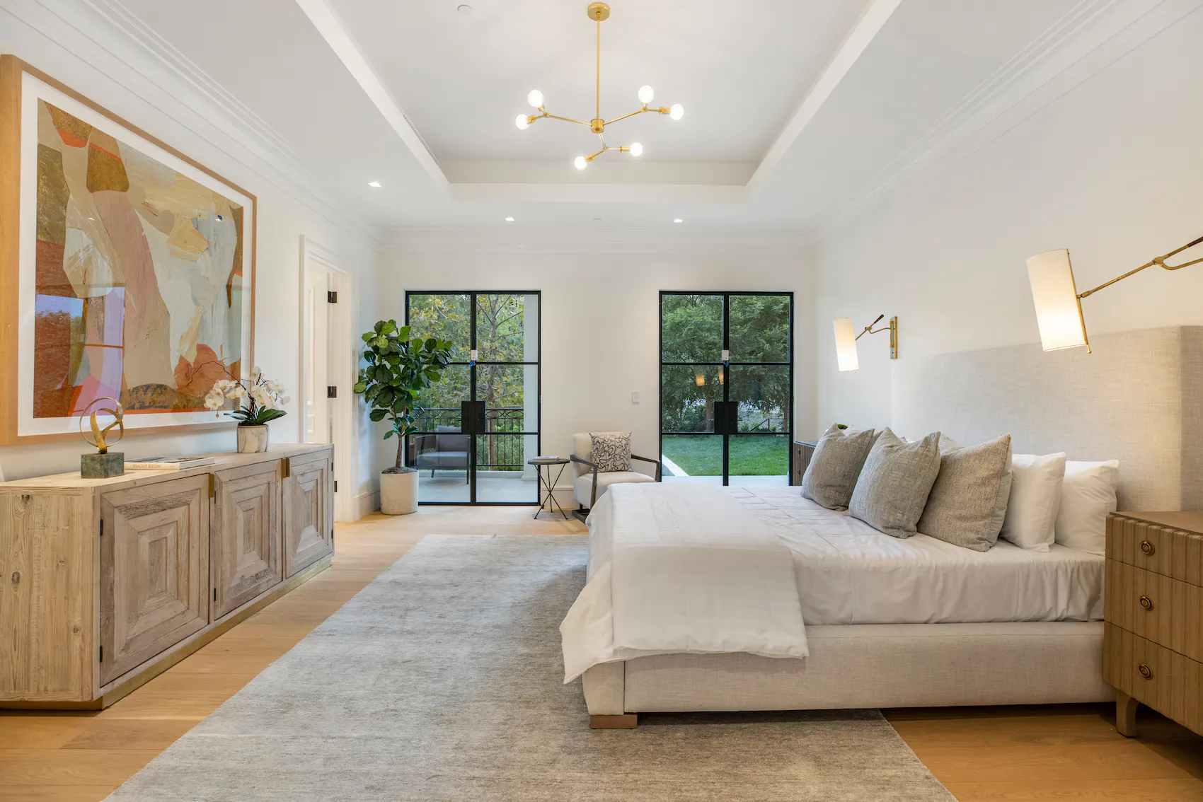 Meridith-Baer-Home-Home-Staging-Southern-California-Saint-Cloud-Estate-Estates-Transitional-Master-Bedroom