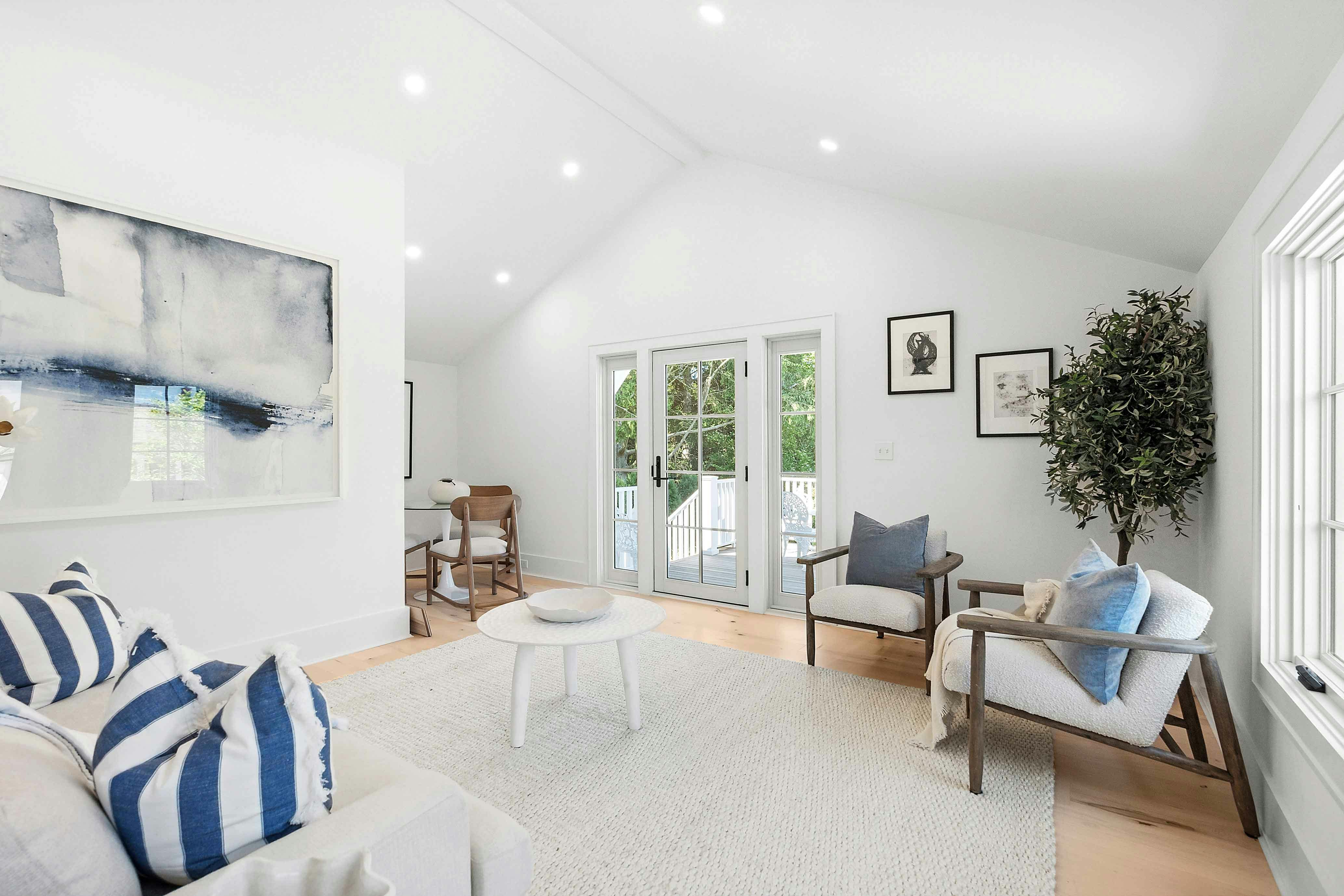 Meridith-Baer-Home-Home-Staging-New-York-Tristate-Hamptons-Huntting-Southampton-Sitting-Area