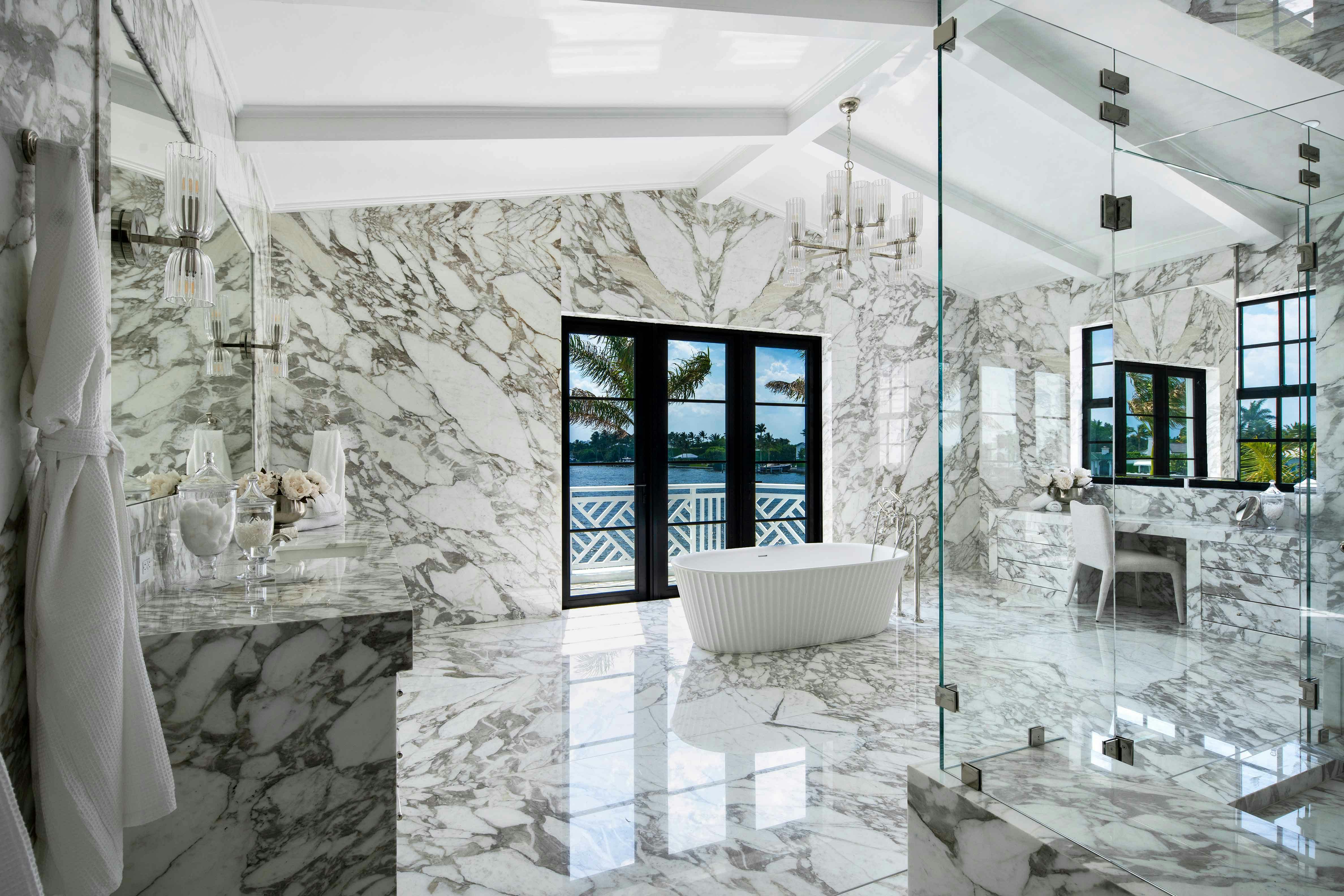  Meridith-Baer-Home-Home-Staging-Florida-Tarpon-Isle-Estates-Transitional-Master-Bathroom-Full-View