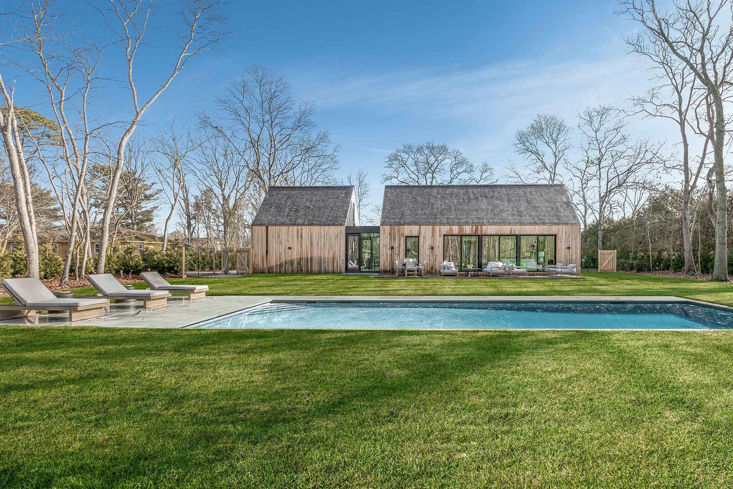 Meridith-Baer-Home-Home-Staging-Hamptons-East-Hampton-Contemporary-Outdoor