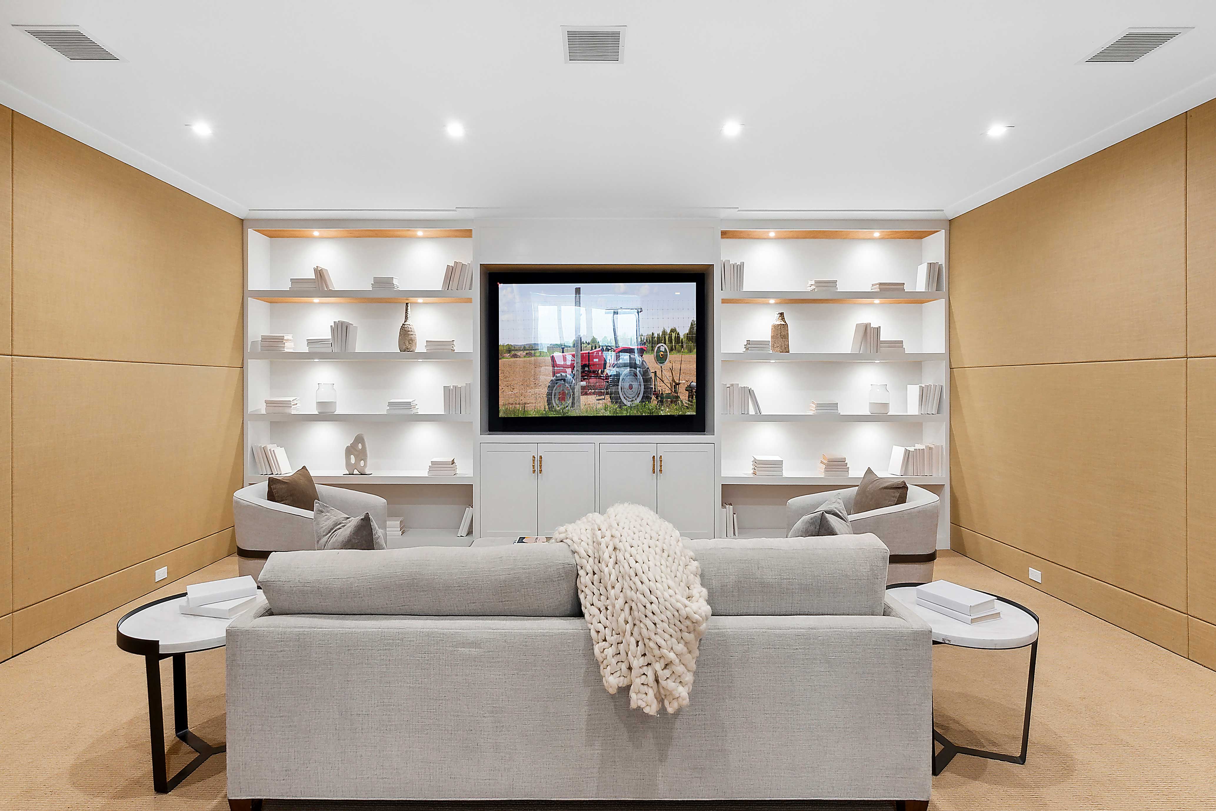 Meridith-Baer-Home-Home-New-York-Tristate-Hamptons-Estates-Wickapogue-Serenity-Theater