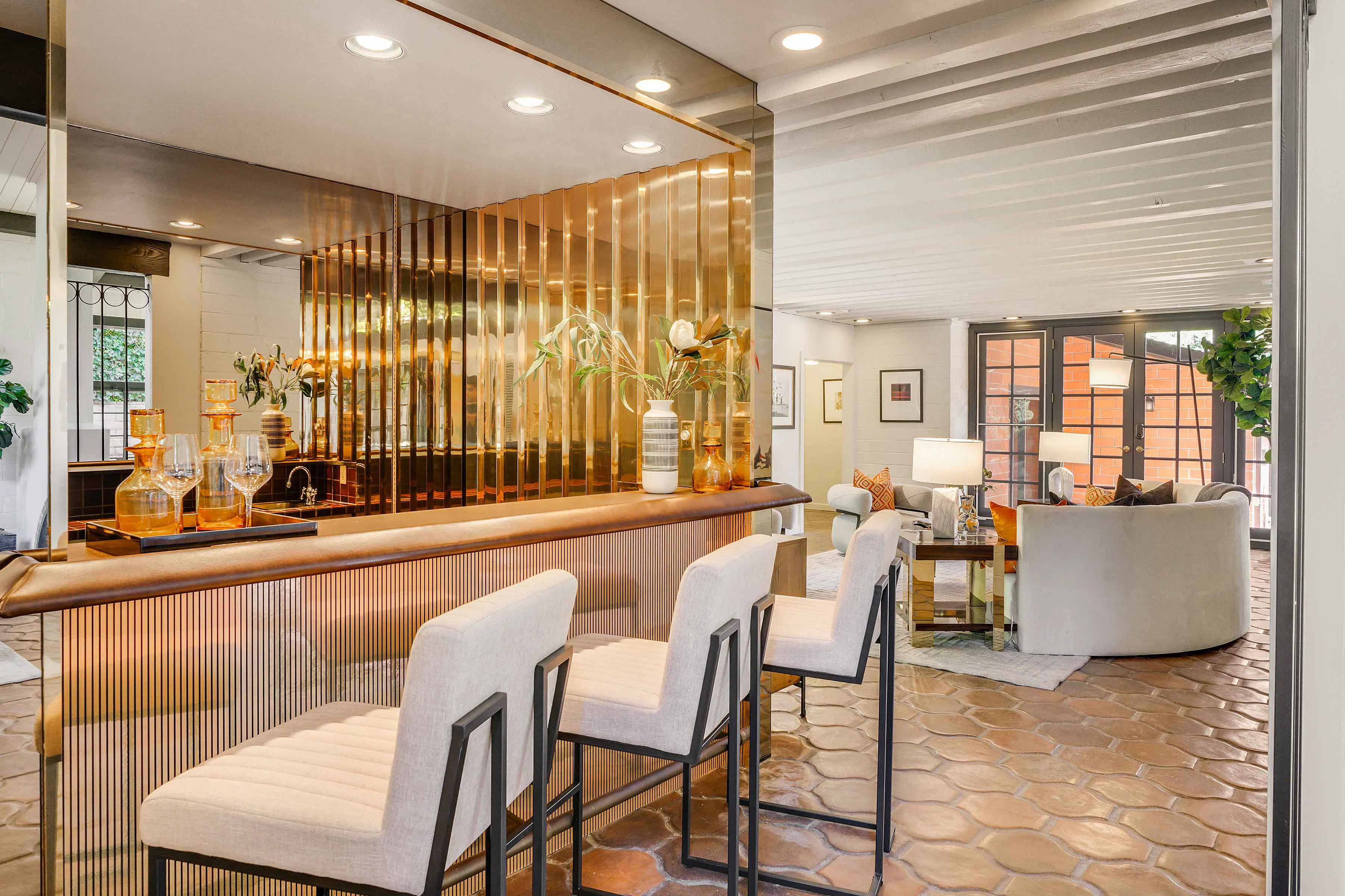 Meridith-Baer-Home-Home-Staging-California-Brentwood-Park-Estate-Bar-Living-Room