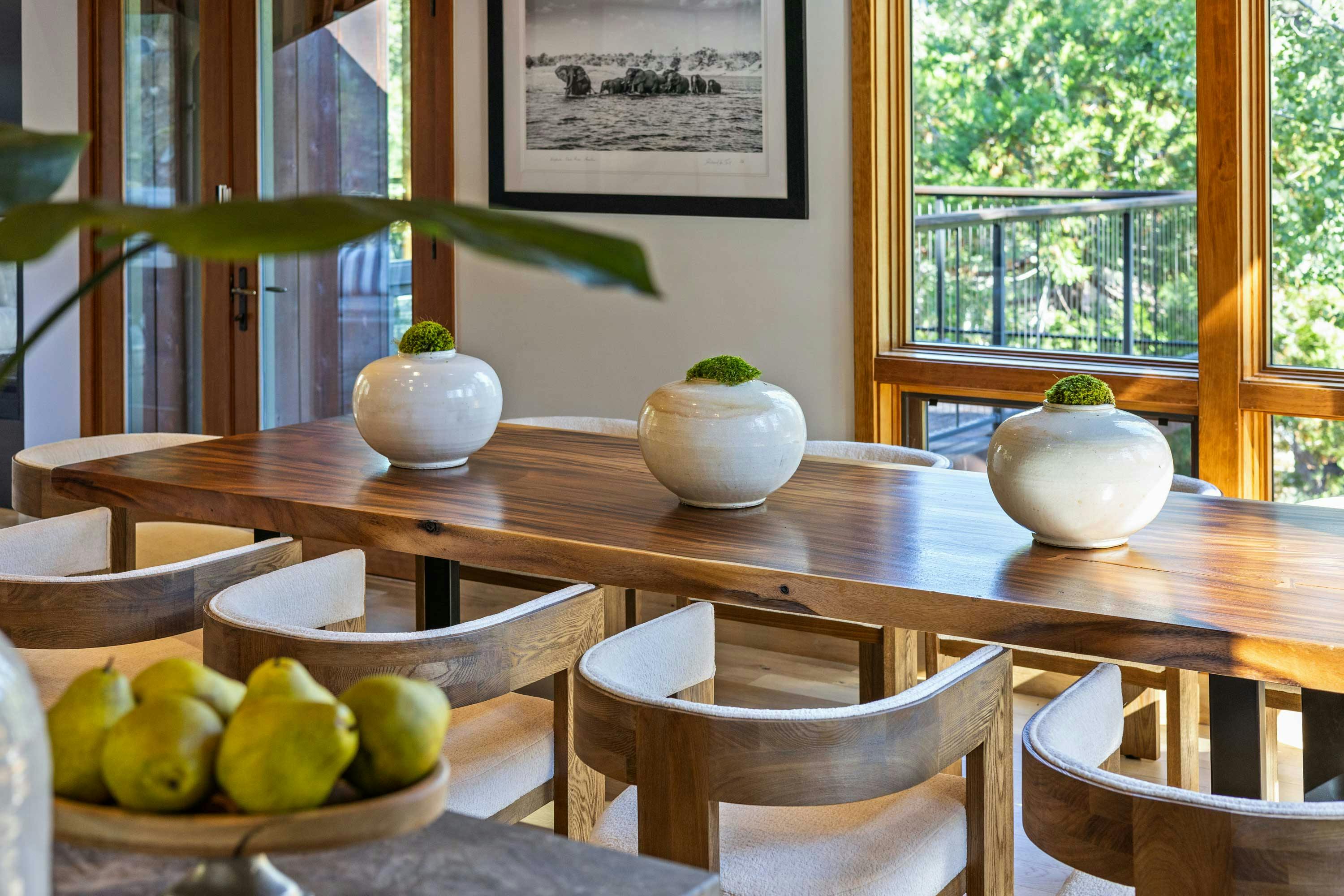 Meridith-Baer-Home-Home-Staging-California-Klaussen-Cabin-Dining-Room