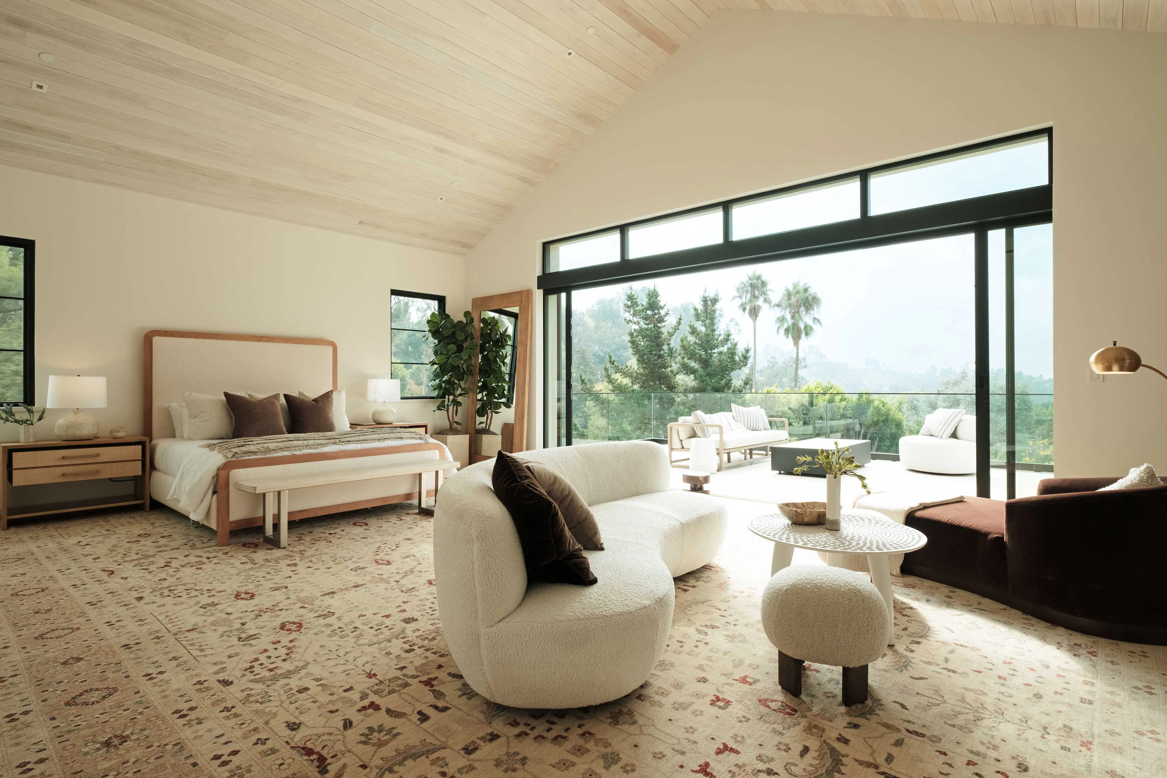 Meridith-Baer-Home-Home-Staging-California-Luxury-Homes-Milldale-Modern-Primary-Bedroom