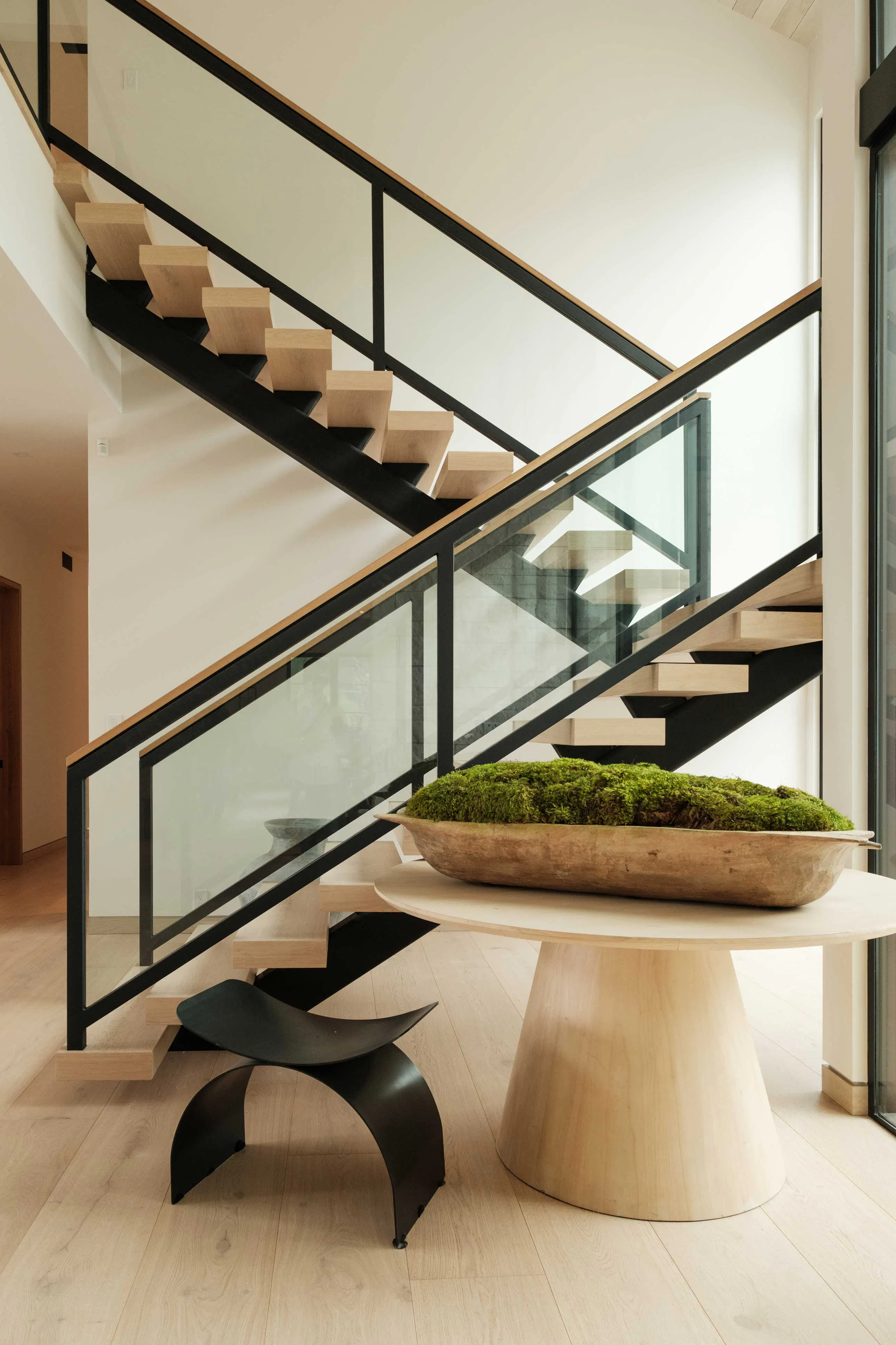 Meridith-Baer-Home-Home-Staging-California-Luxury-Homes-Milldale-Modern-Entry