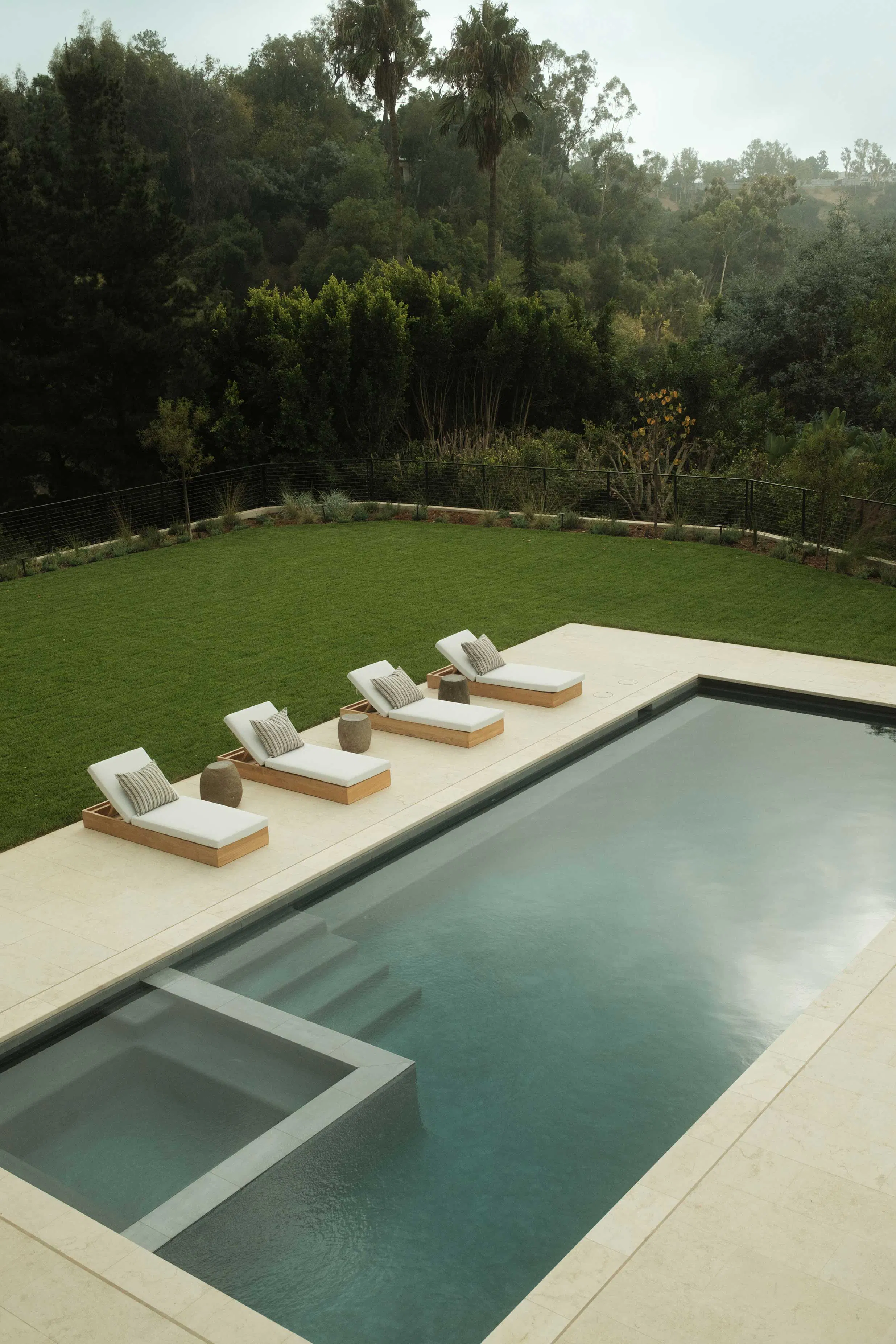 Meridith-Baer-Home-Home-Staging-California-Luxury-Homes-Milldale-Modern-Outdoor