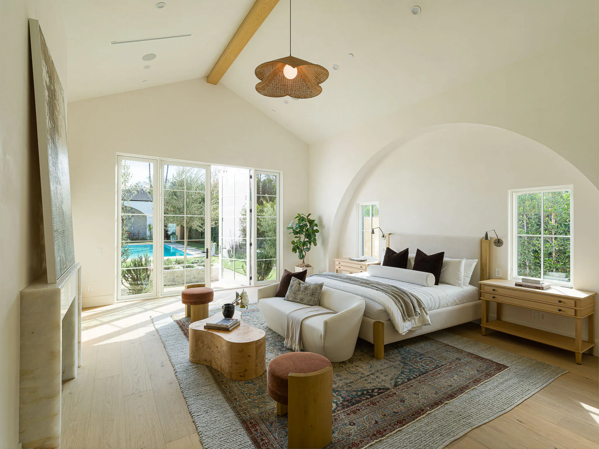 Meridith-Baer-Home-Luxury-Homes-Southern-California-Modern-Organic-Estate-Bedroom