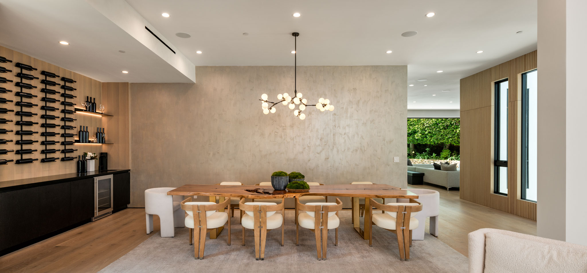 Meridith-Baer-Home-Luxury-Homes-Southern-California-Brentwood-Grove-Dining-Room