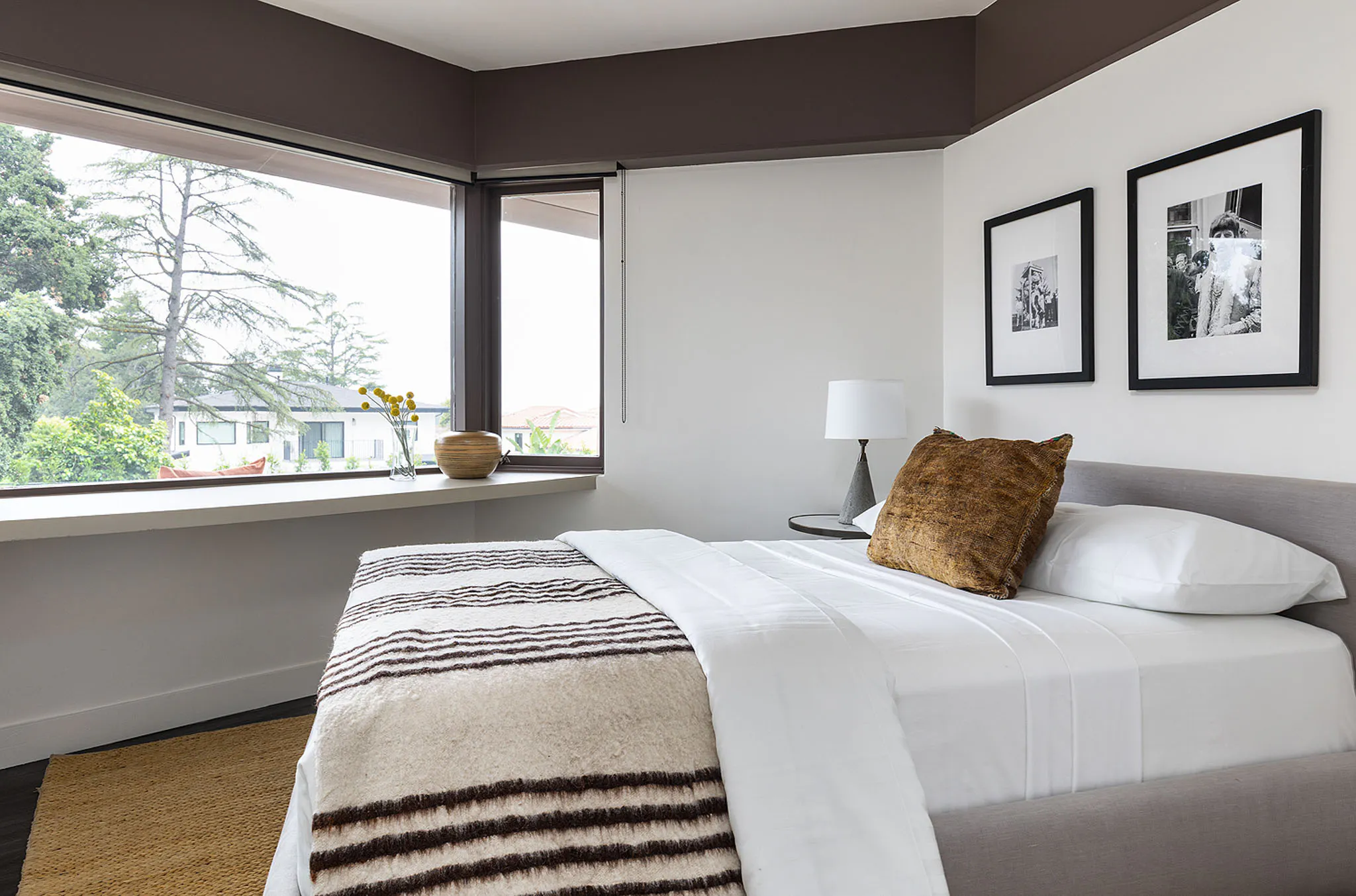 Meridith-Baer-Home-Home-Staging-California-The-Gainsburg-Residence-Bedroom