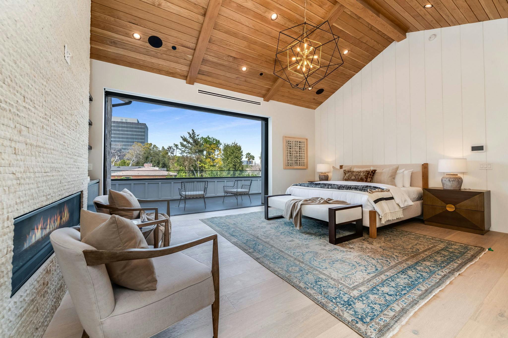 Meridith-Baer-Home-Home-Staging-Southern-California-Valley-Vista-Modern-Organic-Luxury-Homes-Modern-and-Contemporary-Bedroom-with-Balcony