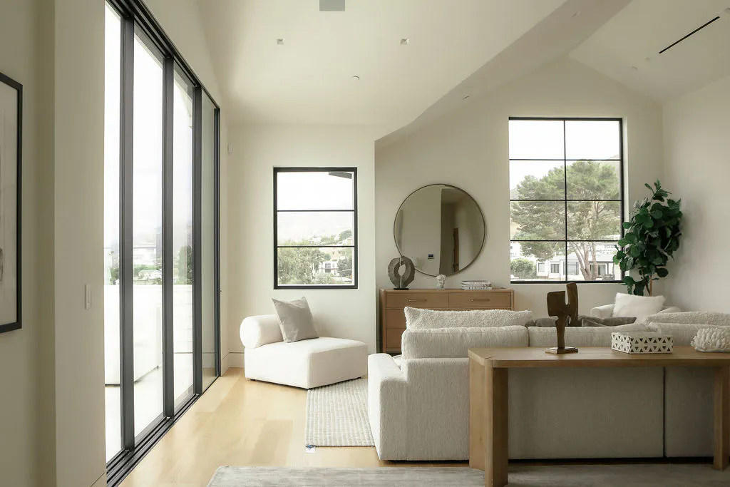 Meridith-Baer-Home-Home-Staging-Luxury-Homes-Southern-California-Filaree-Heights-Modern-Bedroom