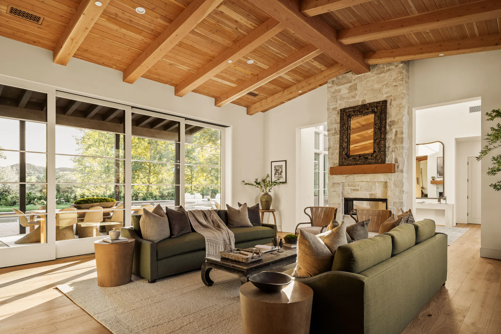 Meridith-Baer-Home-Home-Staging-Luxury-Homes-Southern-California-Mulholland-Modern-Ranch-Living-Room