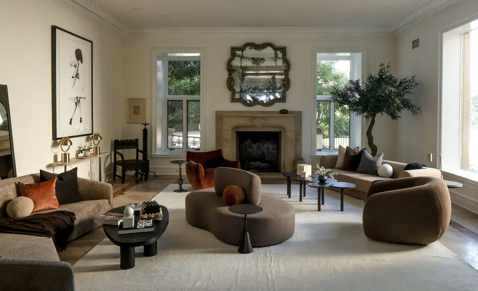  Meridith-Baer-Home-Home-Staging-Estates-Southern-California-Clerendon-Estate-Living-Room