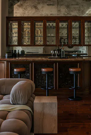  Meridith-Baer-Home-Home-Staging-Estates-Southern-California-Clerendon-Estate-Bar