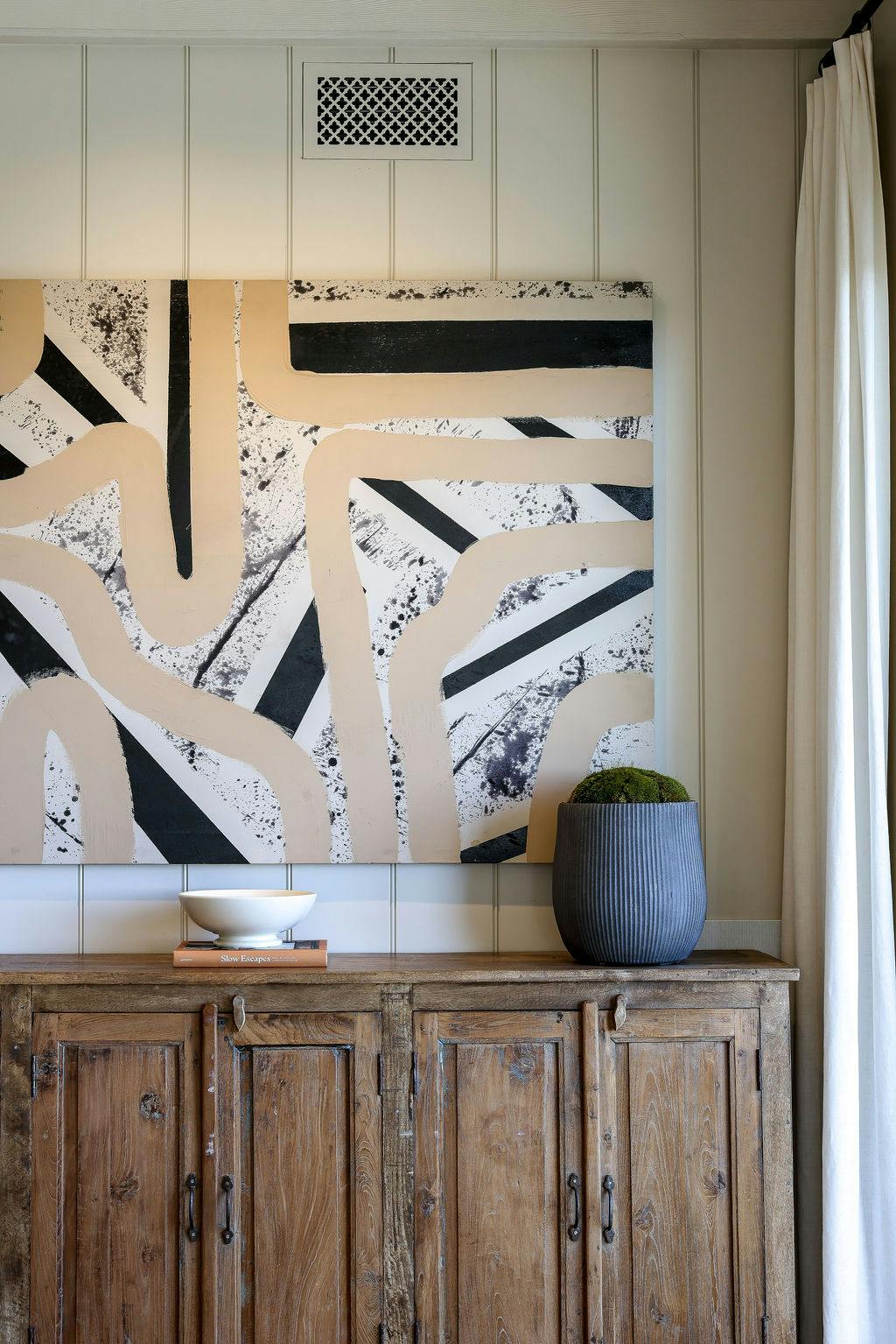 Meridith-Baer-Home-Home-Staging-Luxury-Homes-Southern-California-Amalfi-Transitional-Art