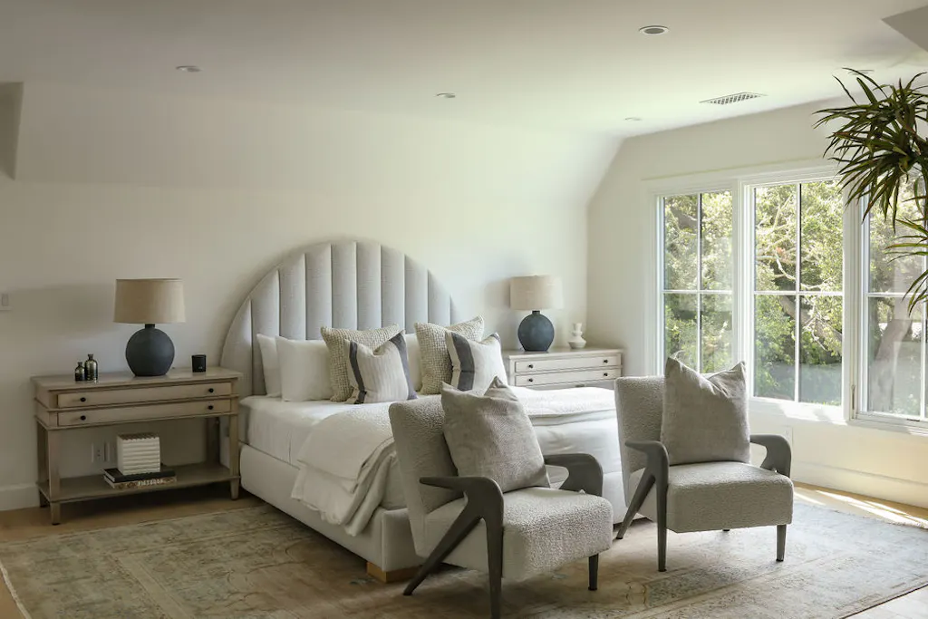 meridith-baer-home-riven-rock-eclectic-bedroom