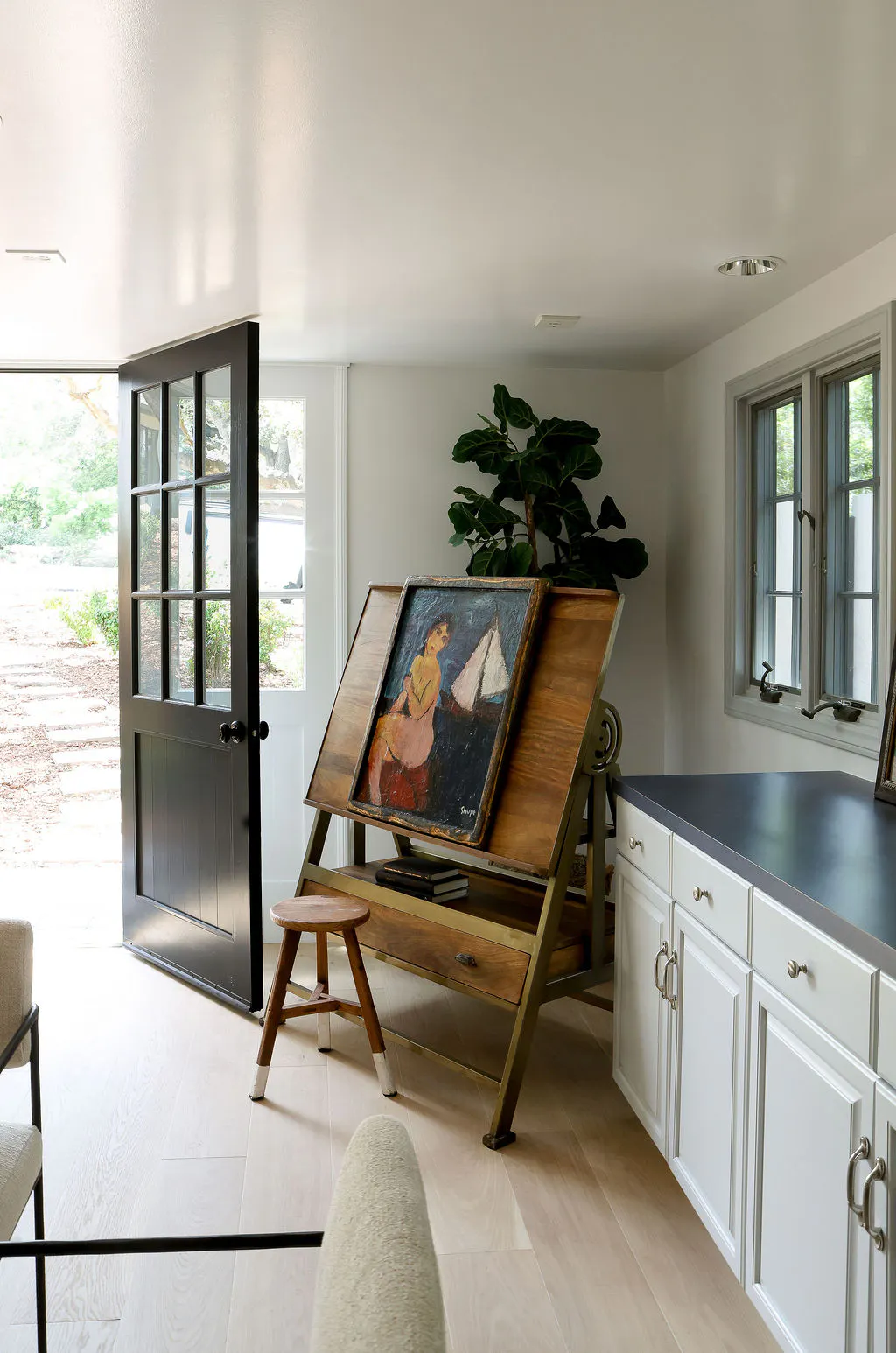 meridith-baer-home-riven-rock-eclectic-guest-house-studio