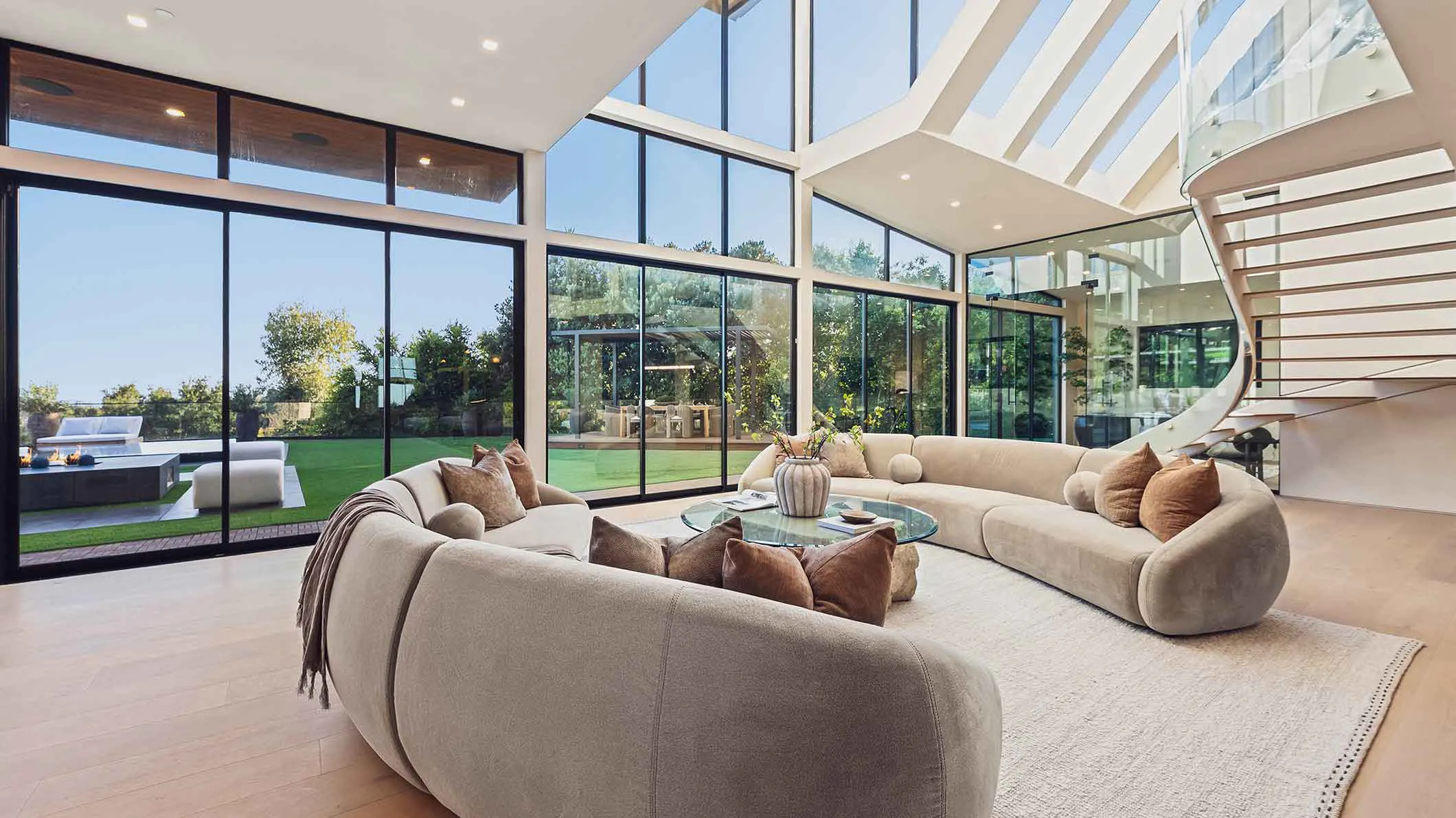 meridith-baer-home-benmore-terrace-living-room