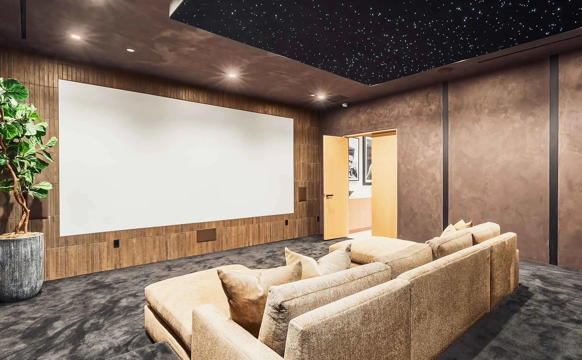 meridith-baer-home-benmore-terrace-theater