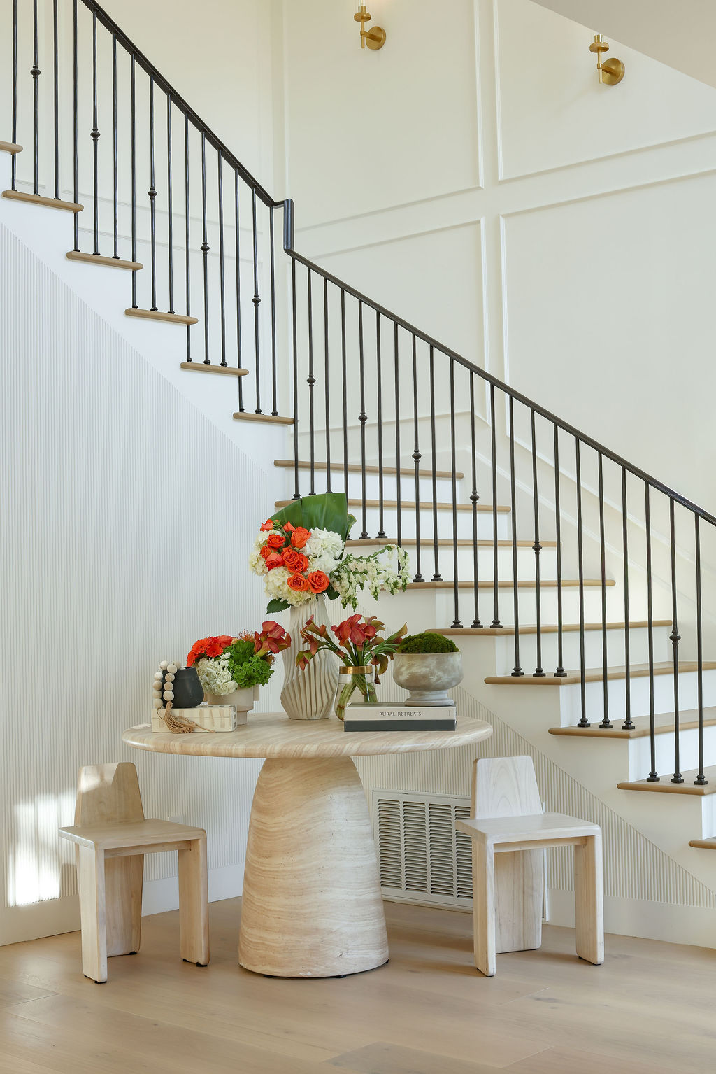 meridith-baer-home-elm-estate-entry