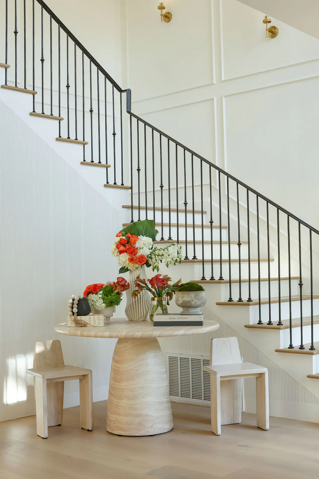 meridith-baer-home-elm-estate-entry