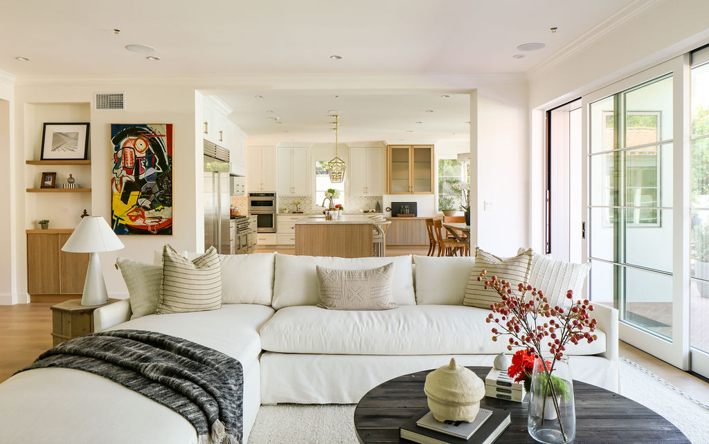 meridith-baer-home-elm-estate-family-room