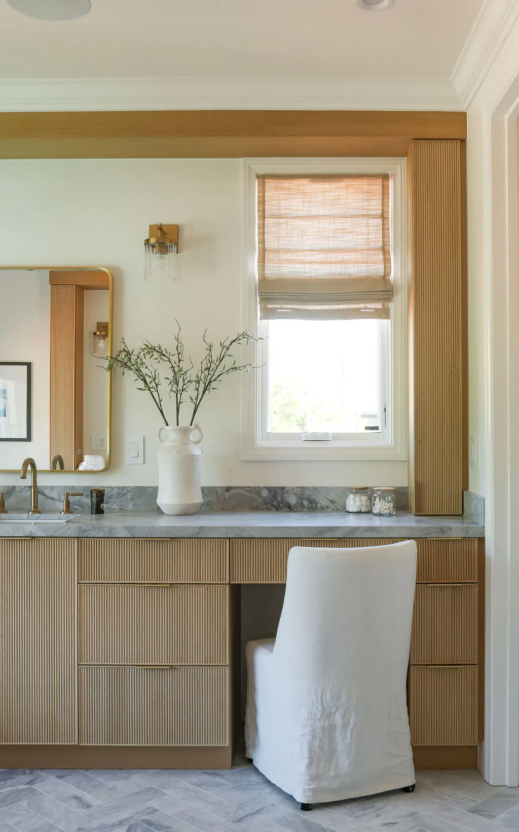 meridith-baer-home-elm-estate-primary-bath
