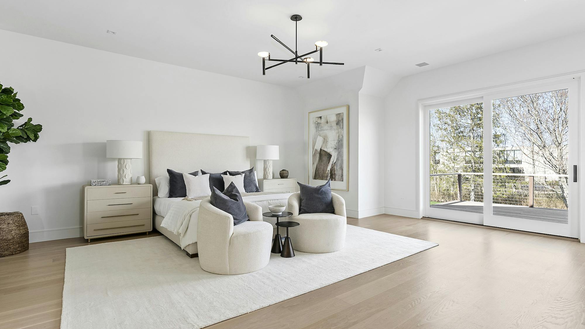 Meridith-Baer-Home-Home-Staging-Florida-Murray-Transitional-Water-Mill-Transitional-Bedroom