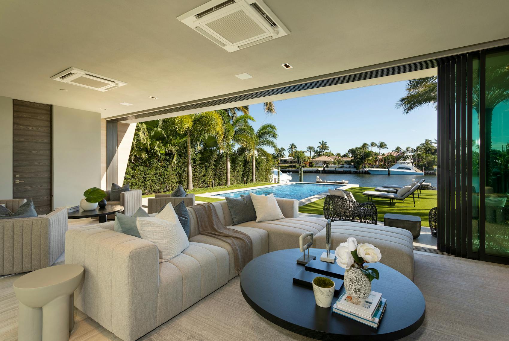 eridith-Baer-Home-Home-Staging-Florida-Modern-Intracoastal-Estate-Luxury-Homes-Modern-and-Contemporary-Living-Room-Patio