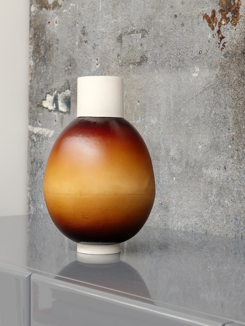 Colour image displaying Ott Vase by Korean designer Seok-Hyeon Yoon. The brown gradient vase is made using Ott. This object is part of the new 2024 spring collection 'Observations' by online gallery Metamorphoses Objects.