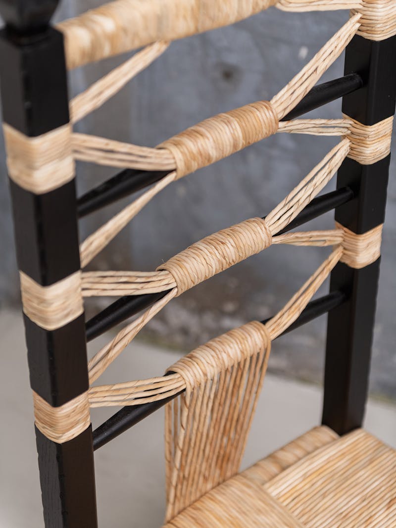 Handcrafted nannai chair by Pretziada for metamorphoses objects 