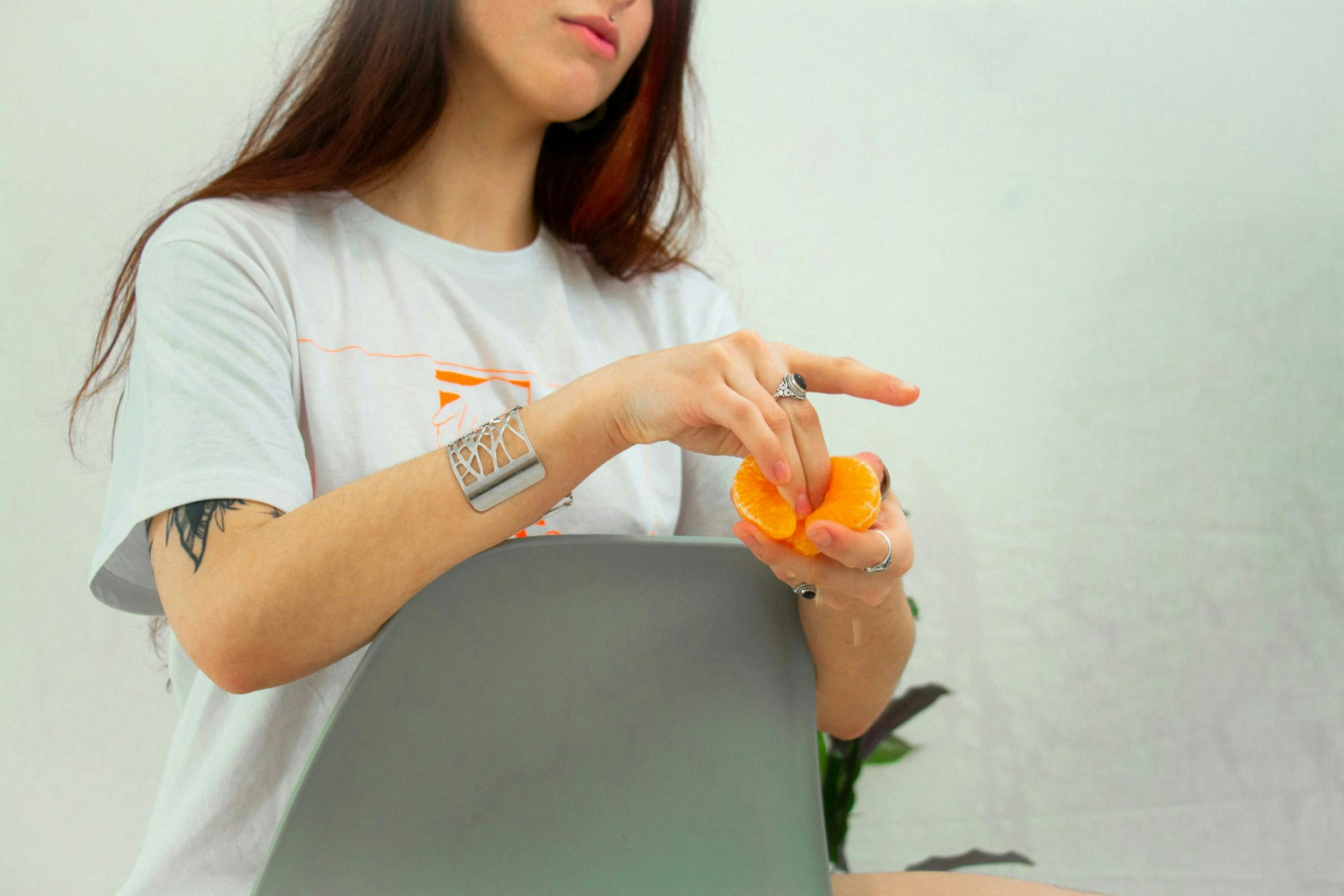 Clementine slices showing juicy texture