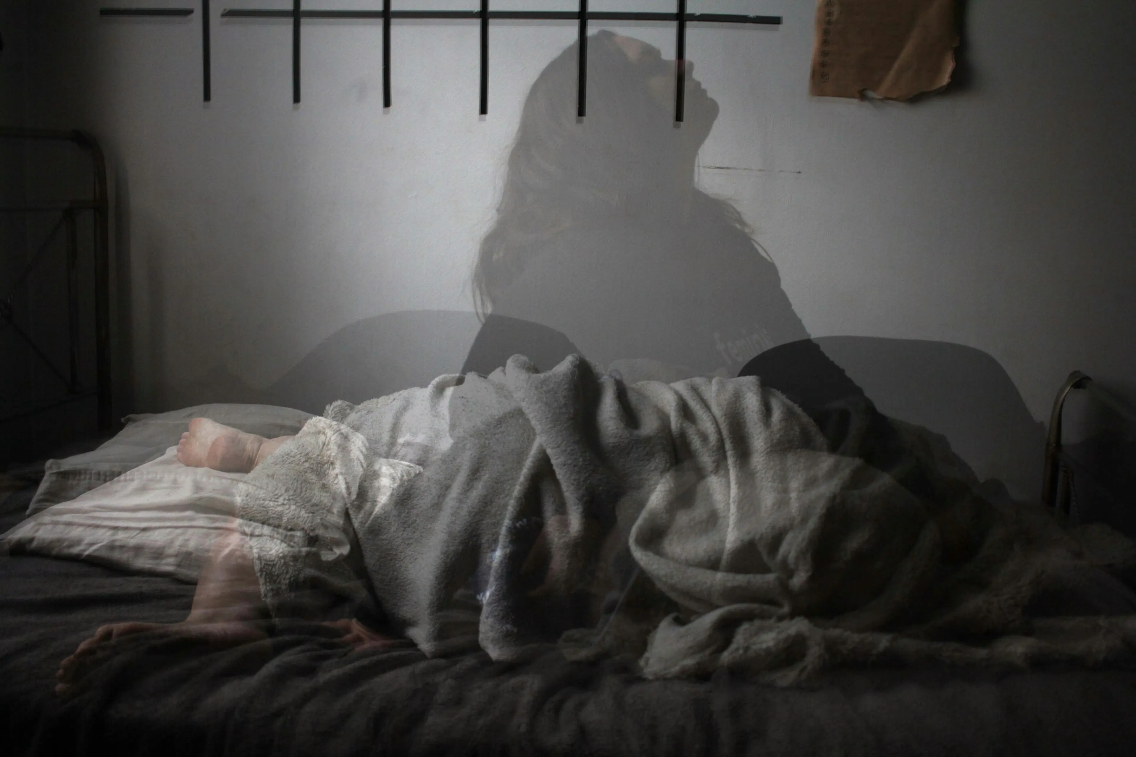 sleep paralysis hallucinations