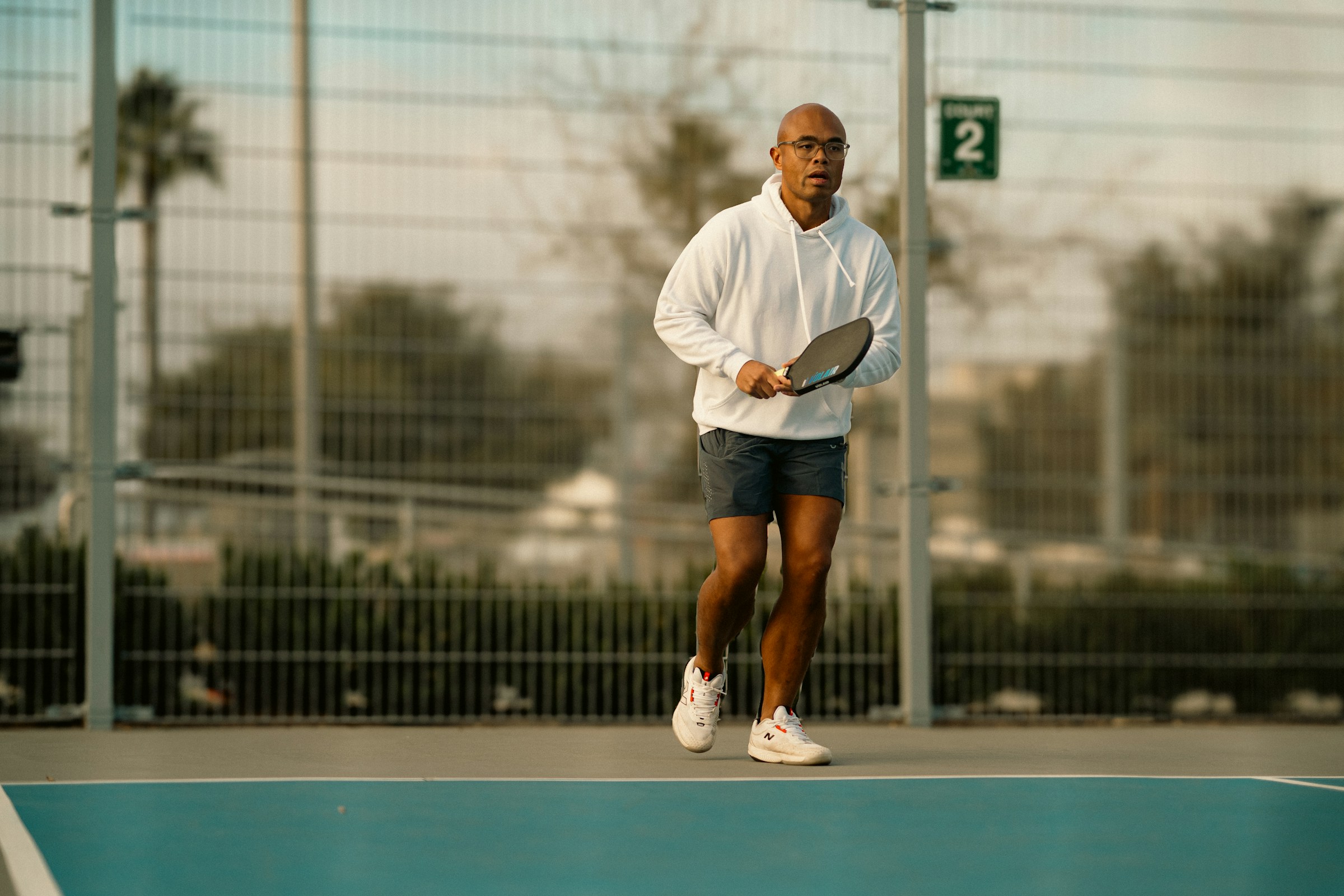 Middle-aged man exercising to improve healthspan