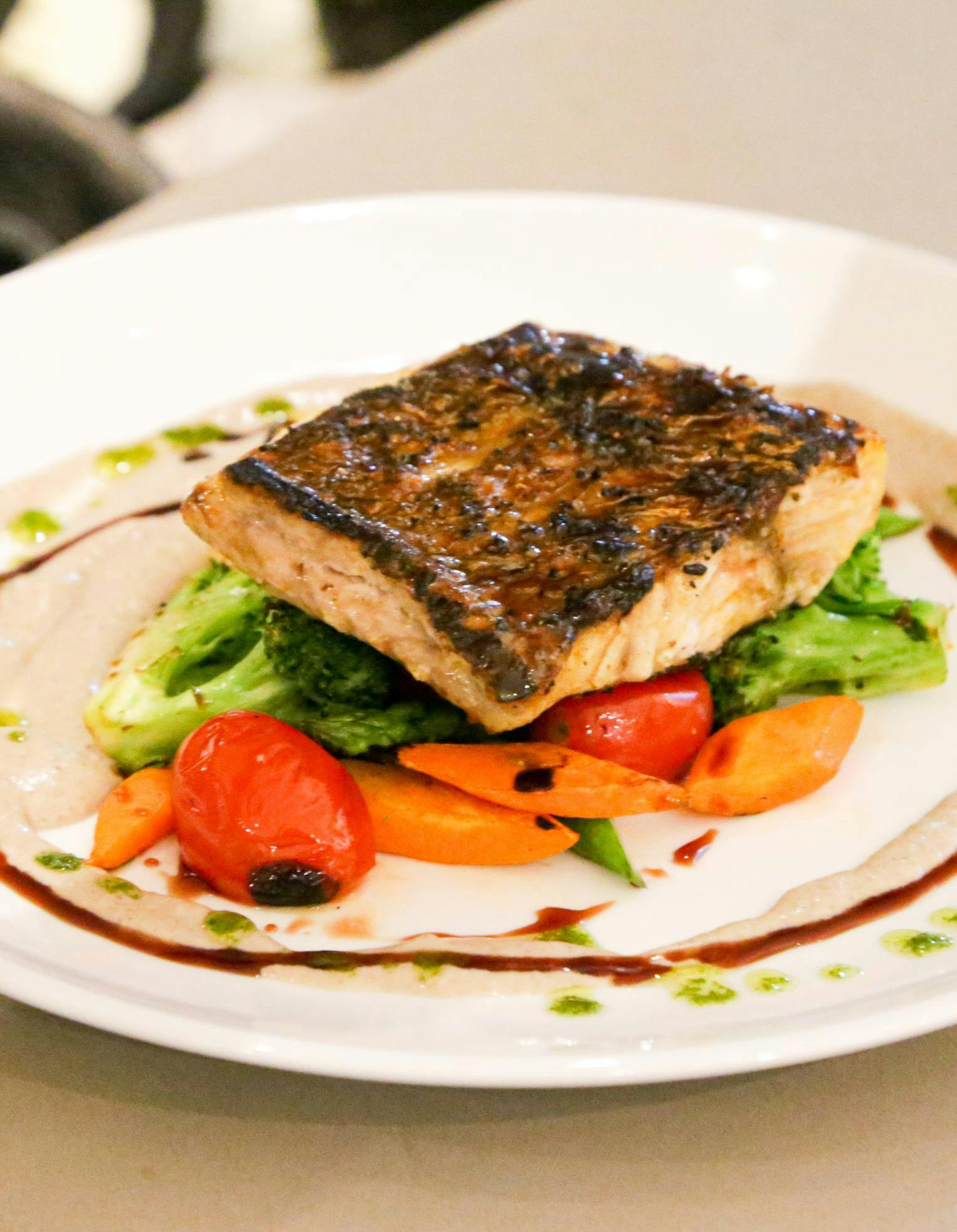 Mediterranean diet plate