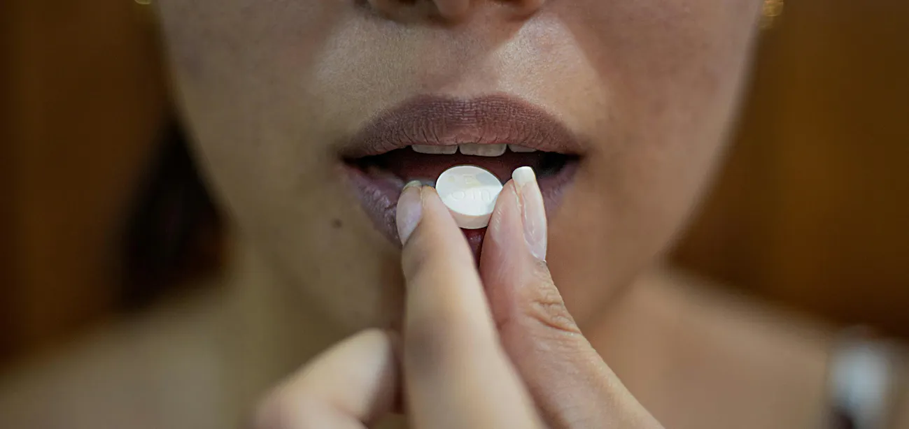 Person taking a legal peptide in 2026