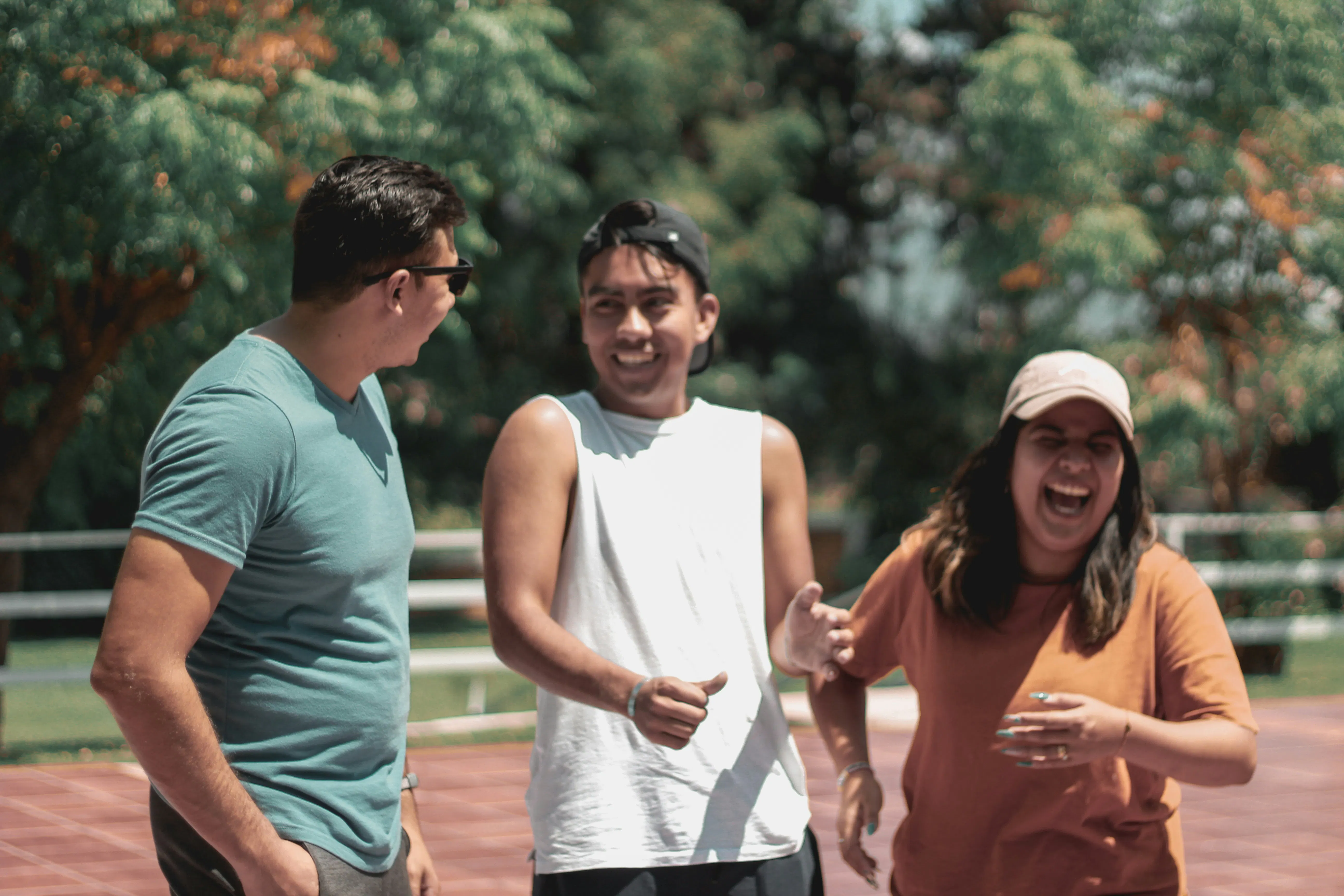 A group of teenager discussing about the latest news on peptides