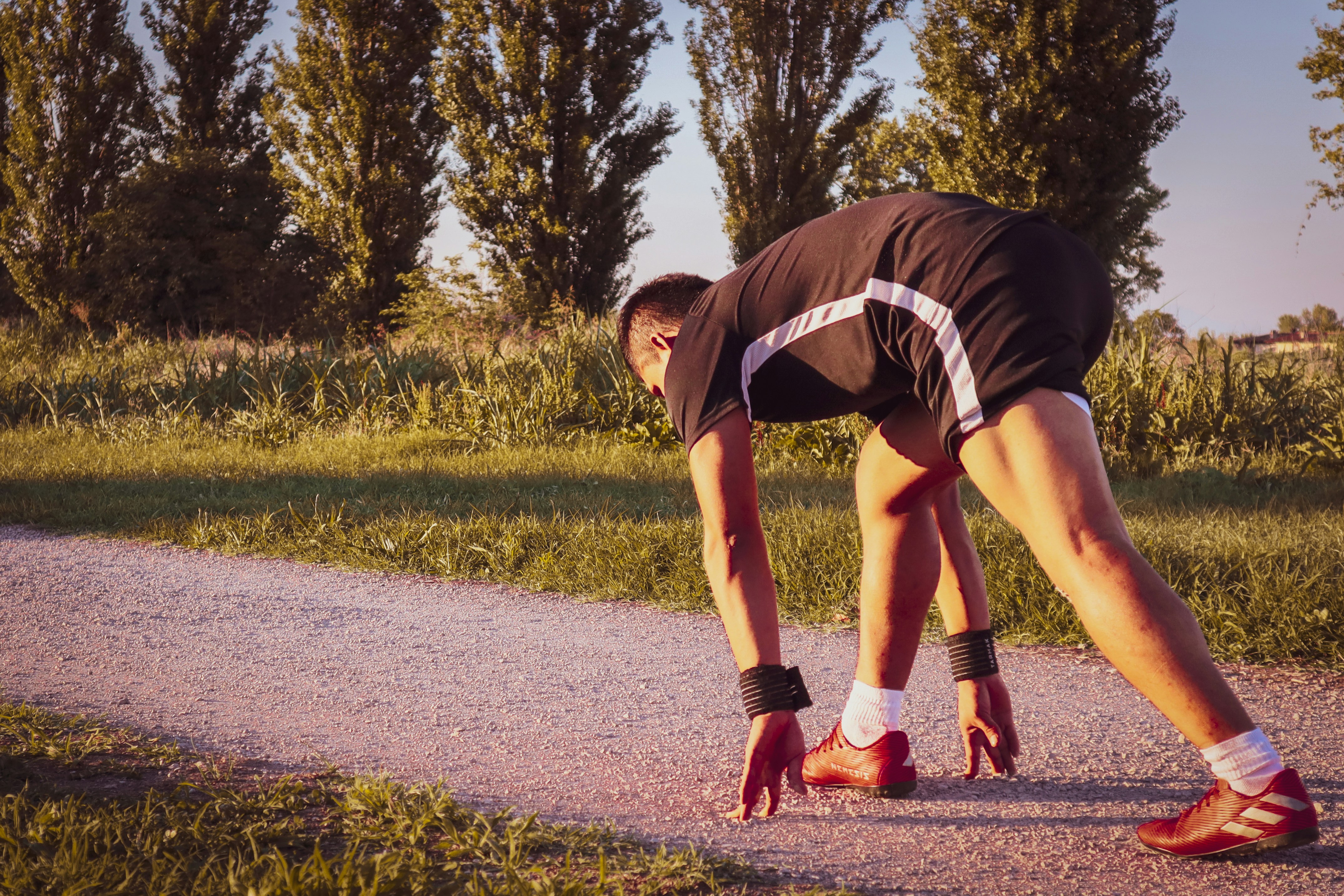 Image showing an athlete using BPC-157 peptide training to recover from an injury