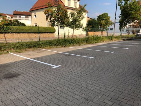 Markierungsarbeiten Parkplatz