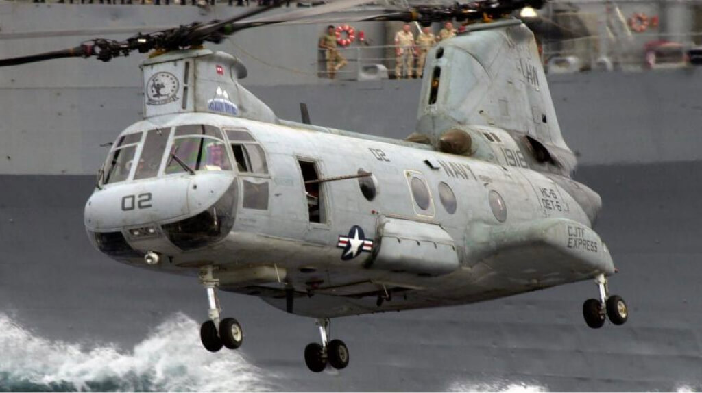 NEAT HOUSE 旧STANDARD 46 NAVY HH-46 Sea Knight | USS Midway Museum - USS Midway Museum®