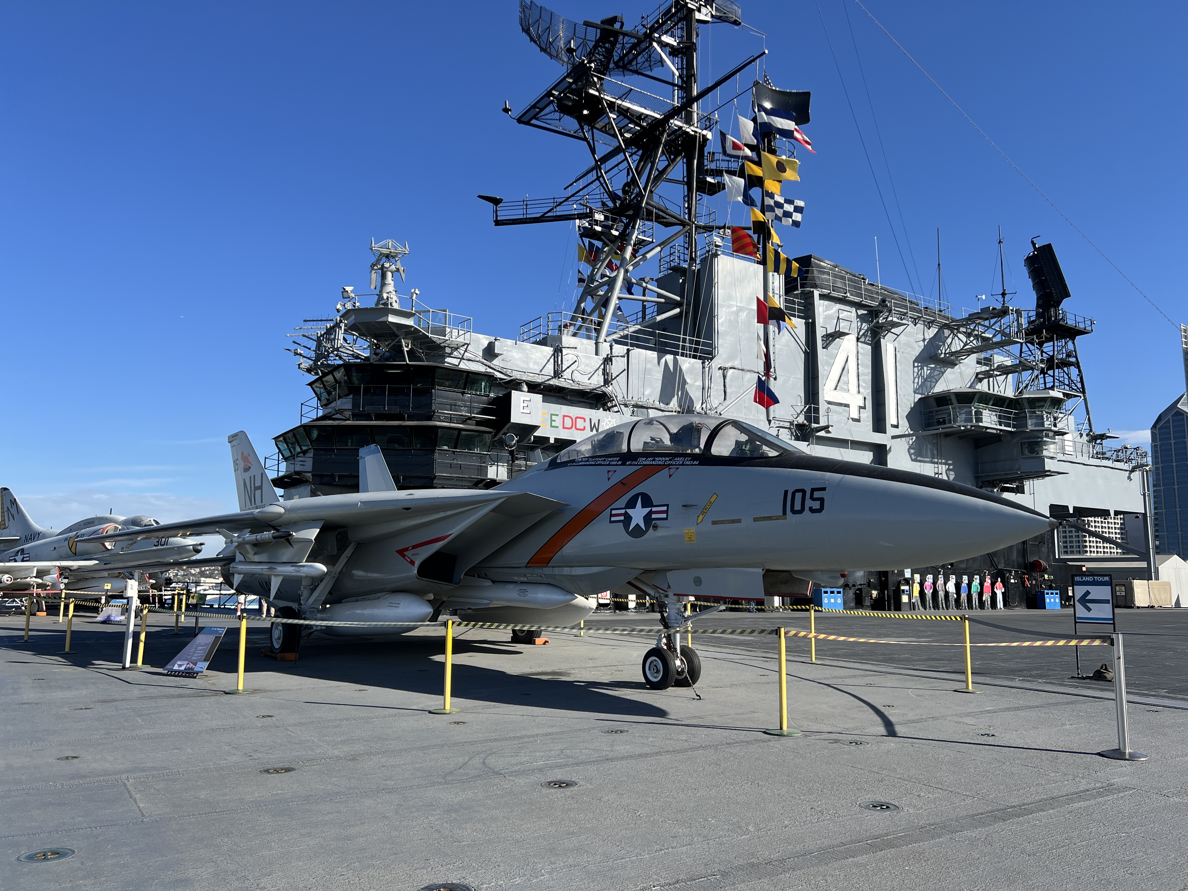 あたま Aircraft Gallery | USS Midway Museum - USS Midway Museum®