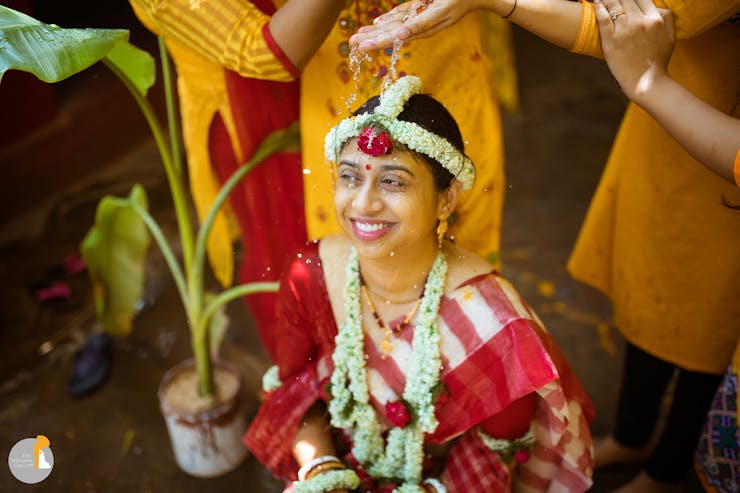 Top 15 Prettiest Haldi Look For Bengali Bride – Milan Magic